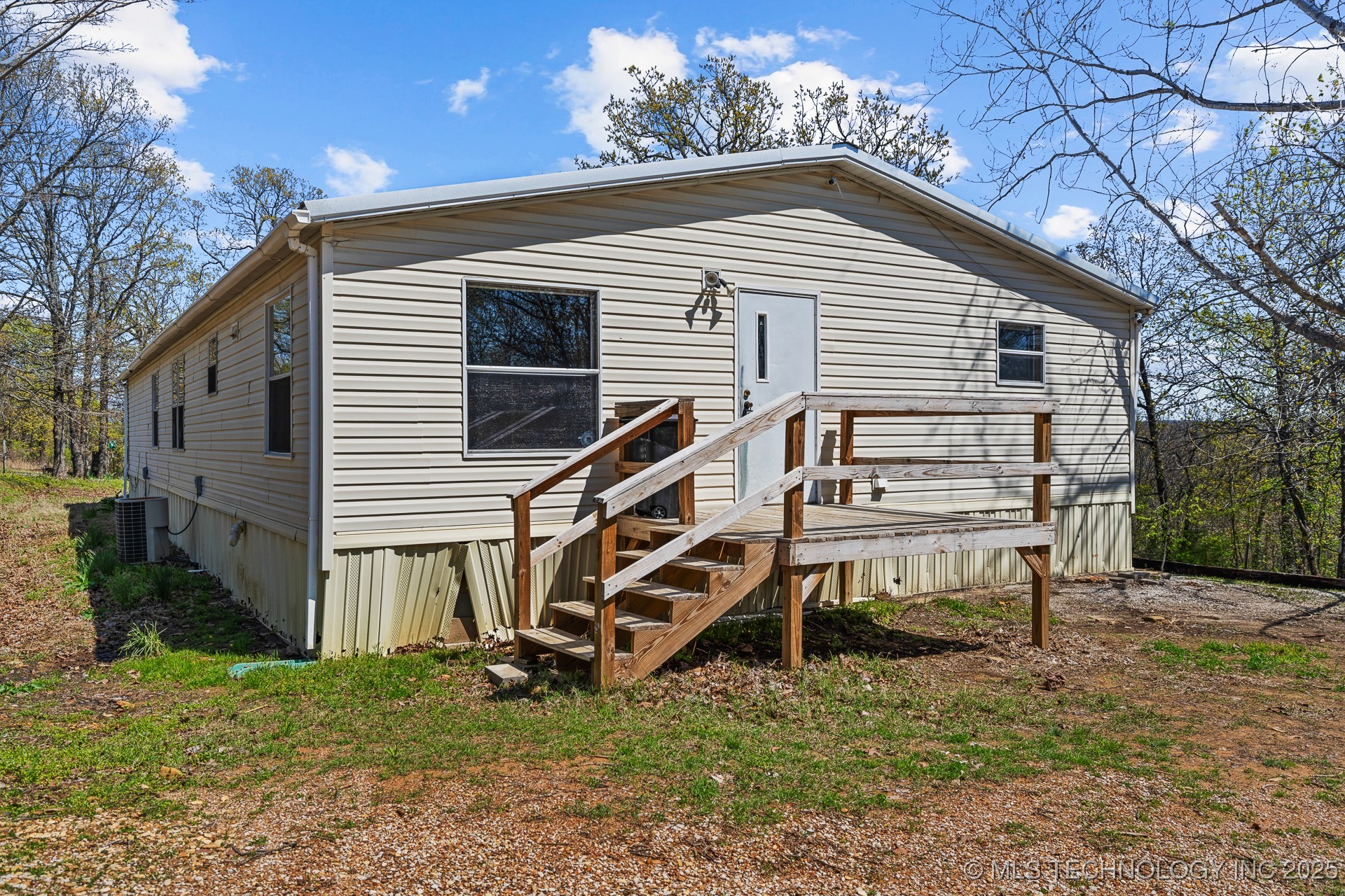100989 S 4533 Road W Property Photo 7