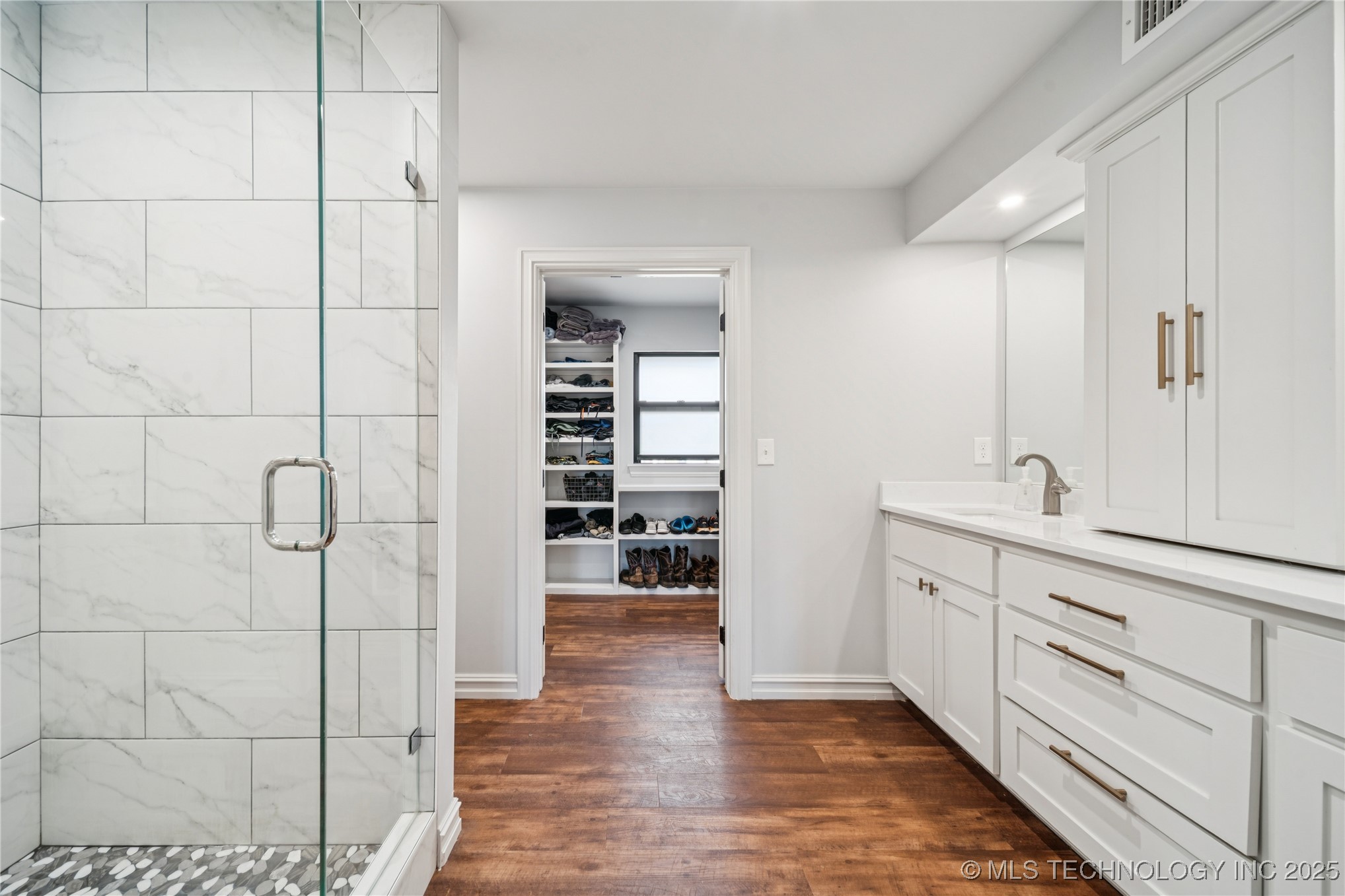 3822 E 56th Place Property Photo 22