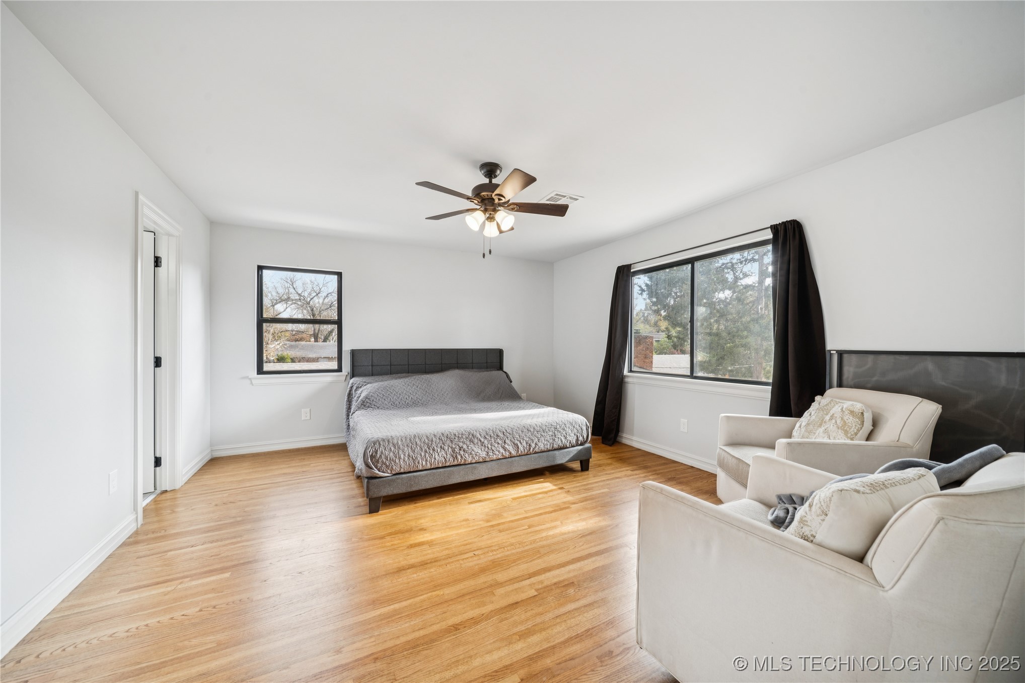 3822 E 56th Place Property Photo 27