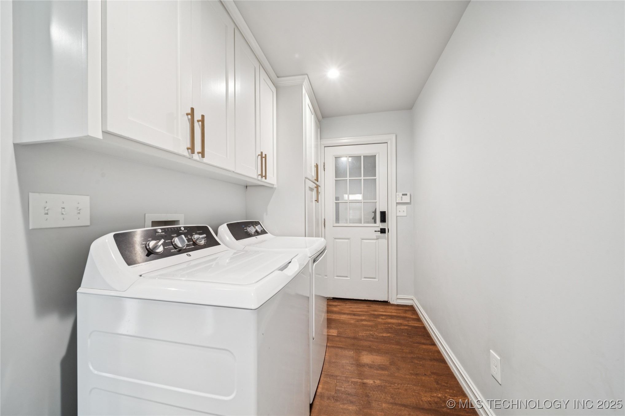 3822 E 56th Place Property Photo 36