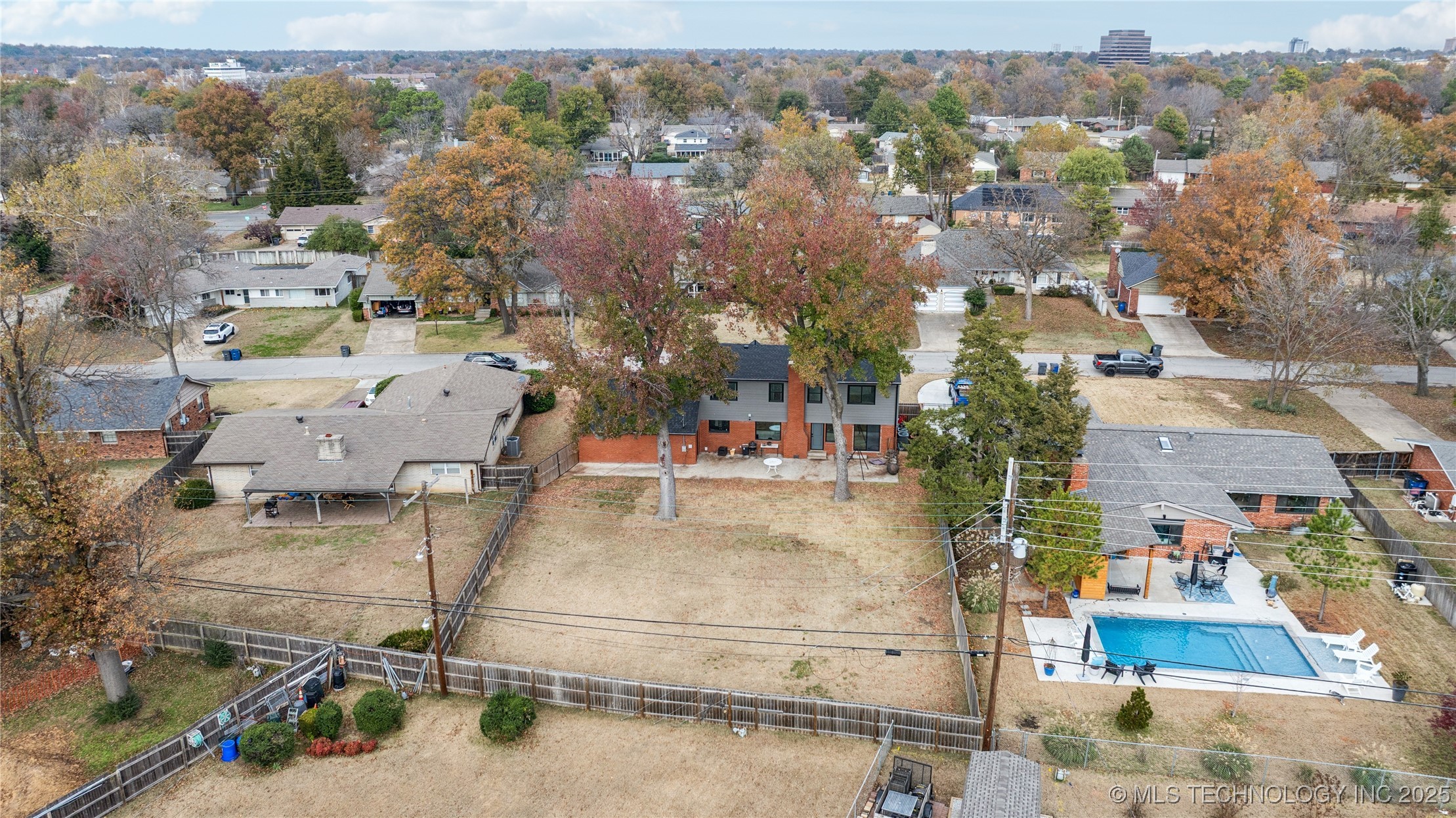 3822 E 56th Place Property Photo 38