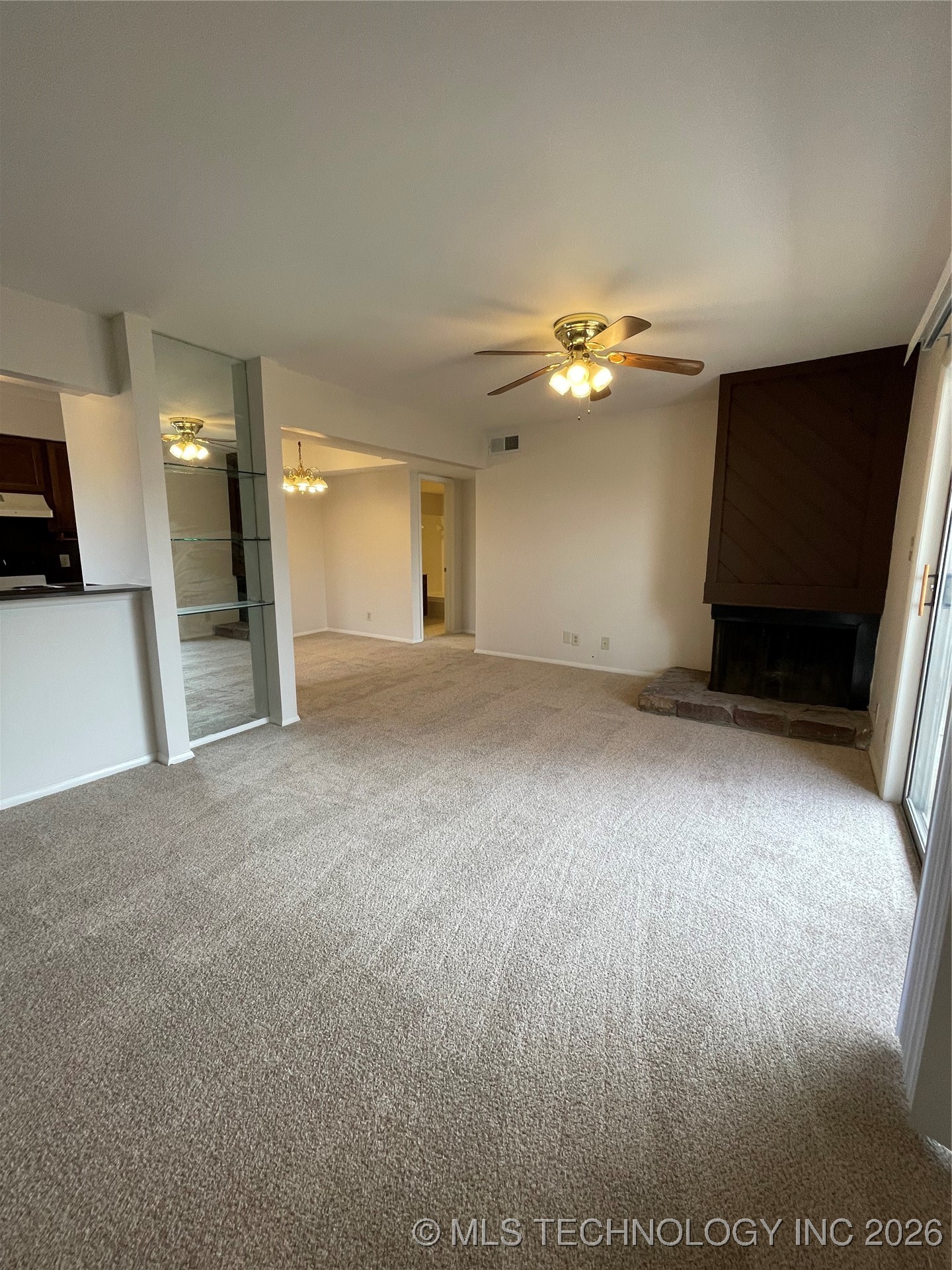 7333 S Yale Avenue 209 Property Photo 8