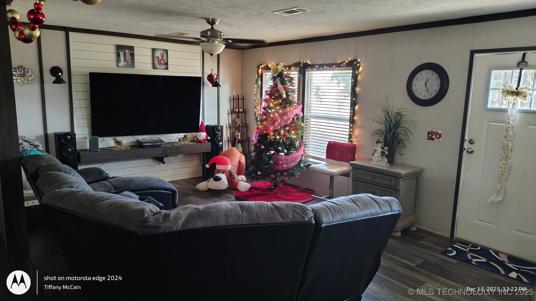 7977 Leavenworth Property Photo 7