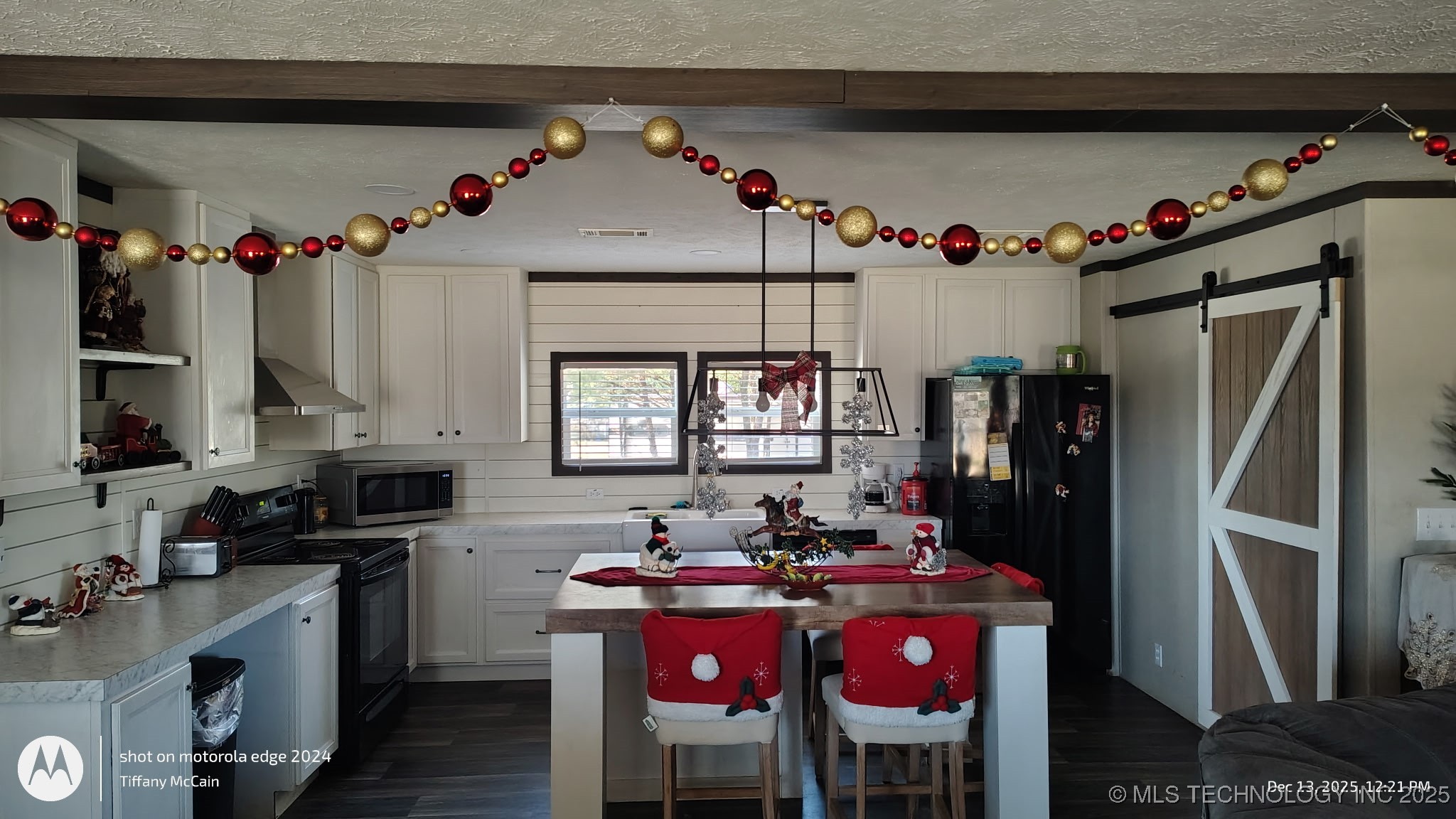 7977 Leavenworth Property Photo 10