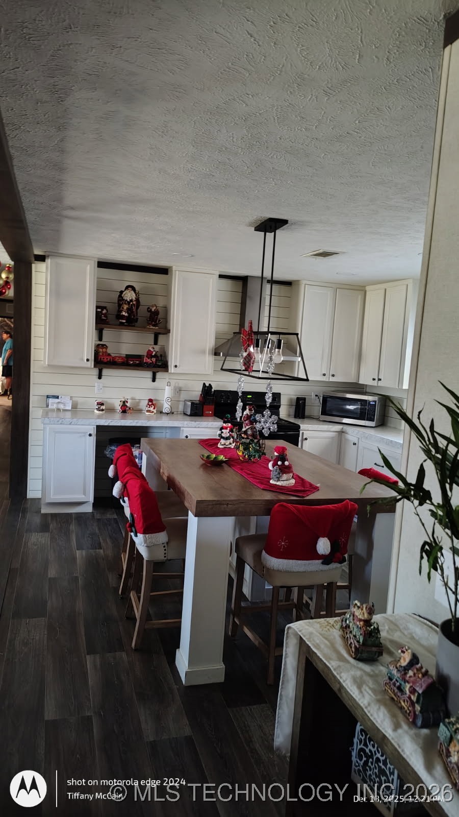 7977 Leavenworth Property Photo 12