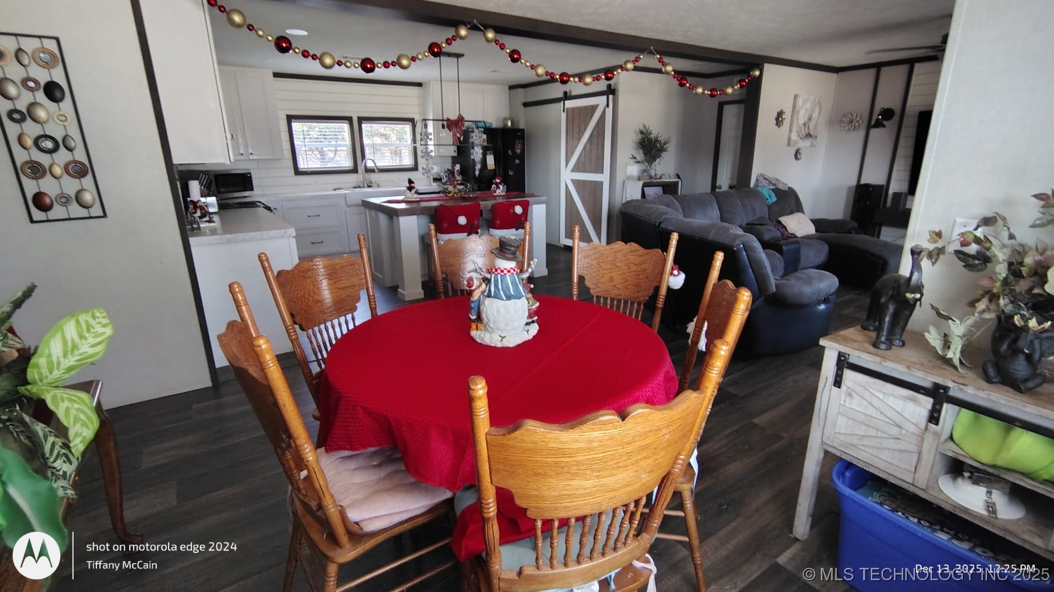 7977 Leavenworth Property Photo 15