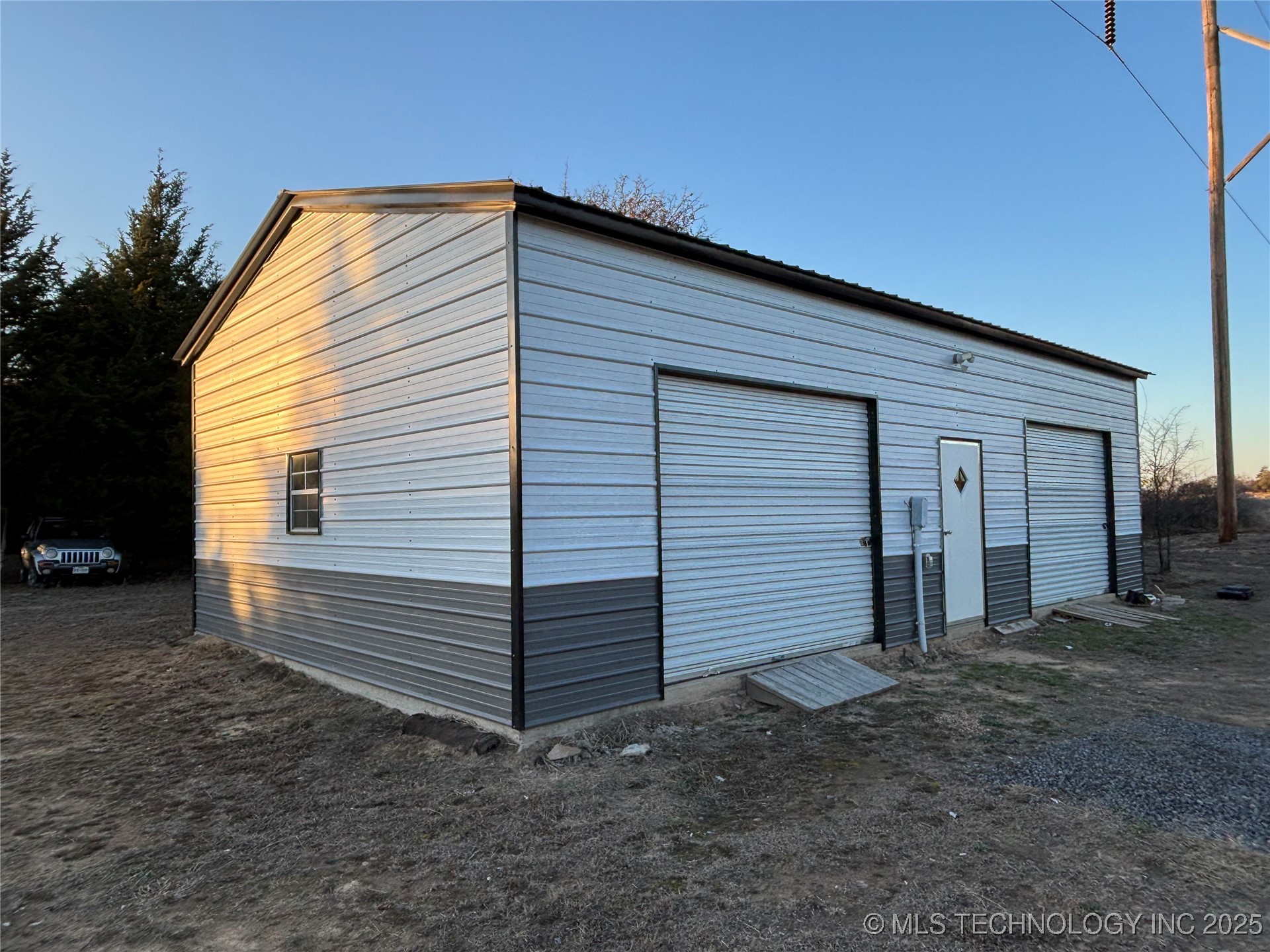 7977 Leavenworth Property Photo 21