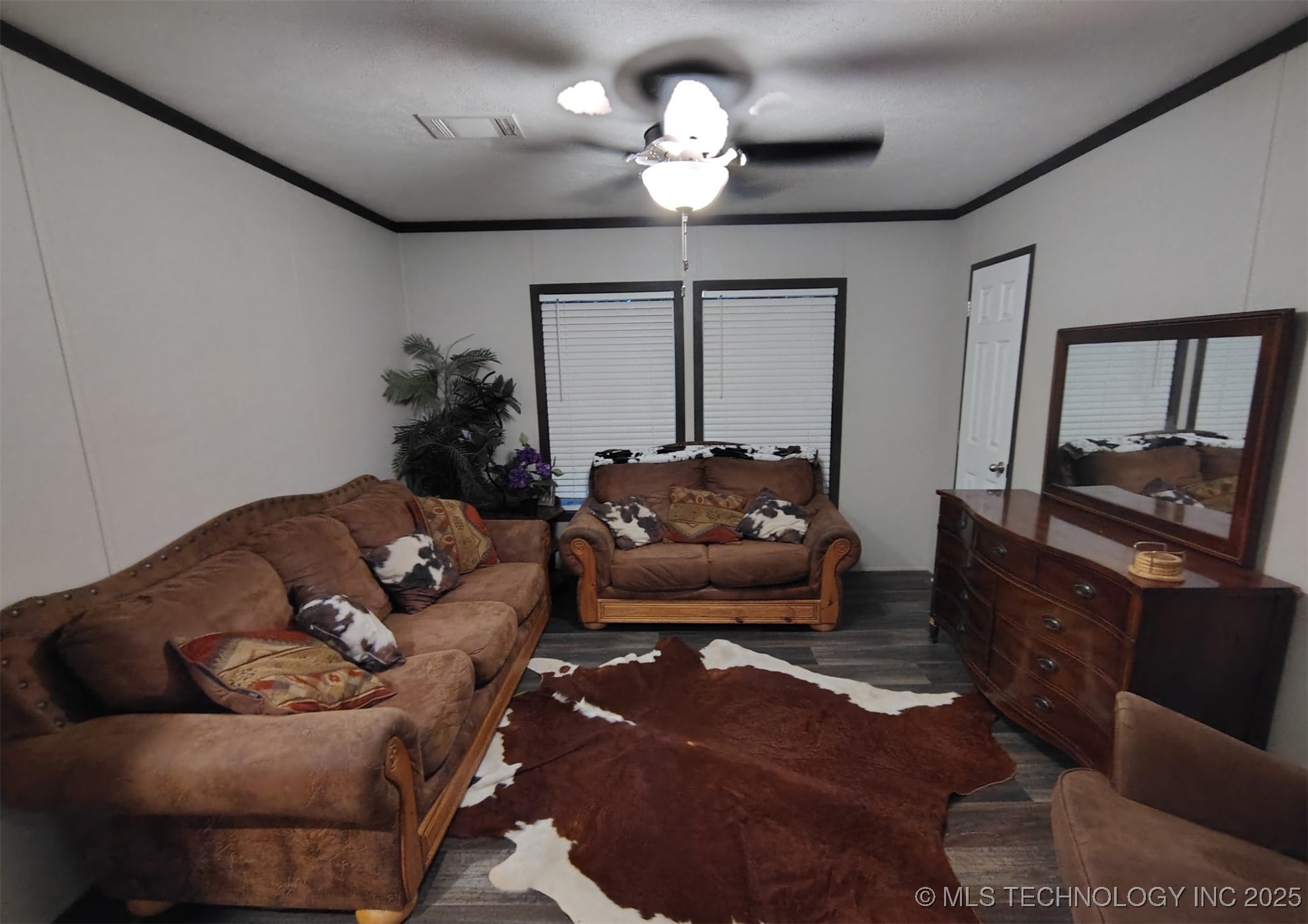 7977 Leavenworth Property Photo 30