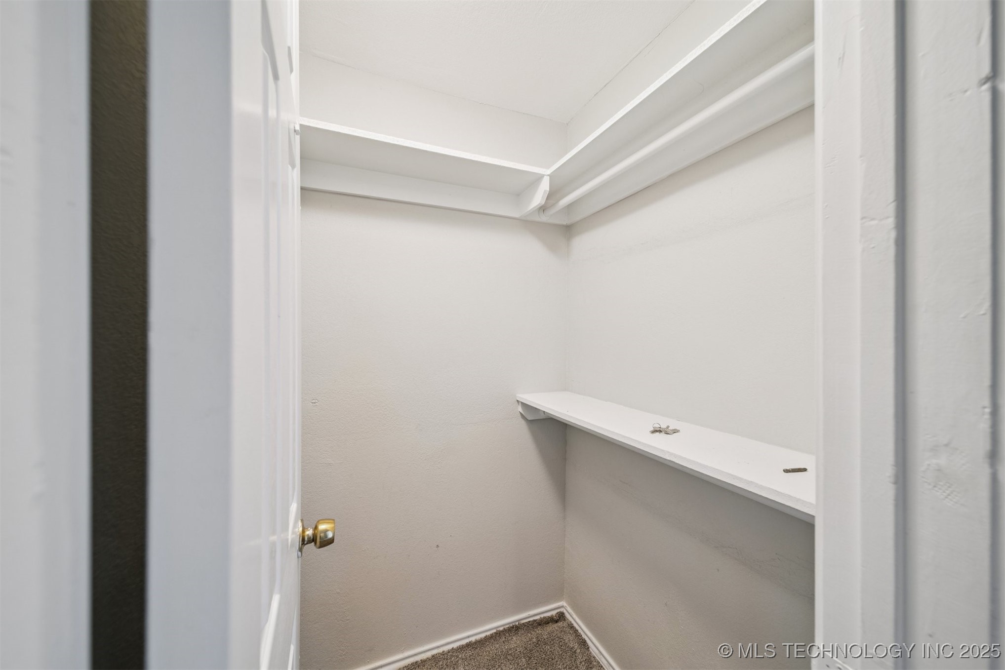 14507 S 49th West Avenue Property Photo 10