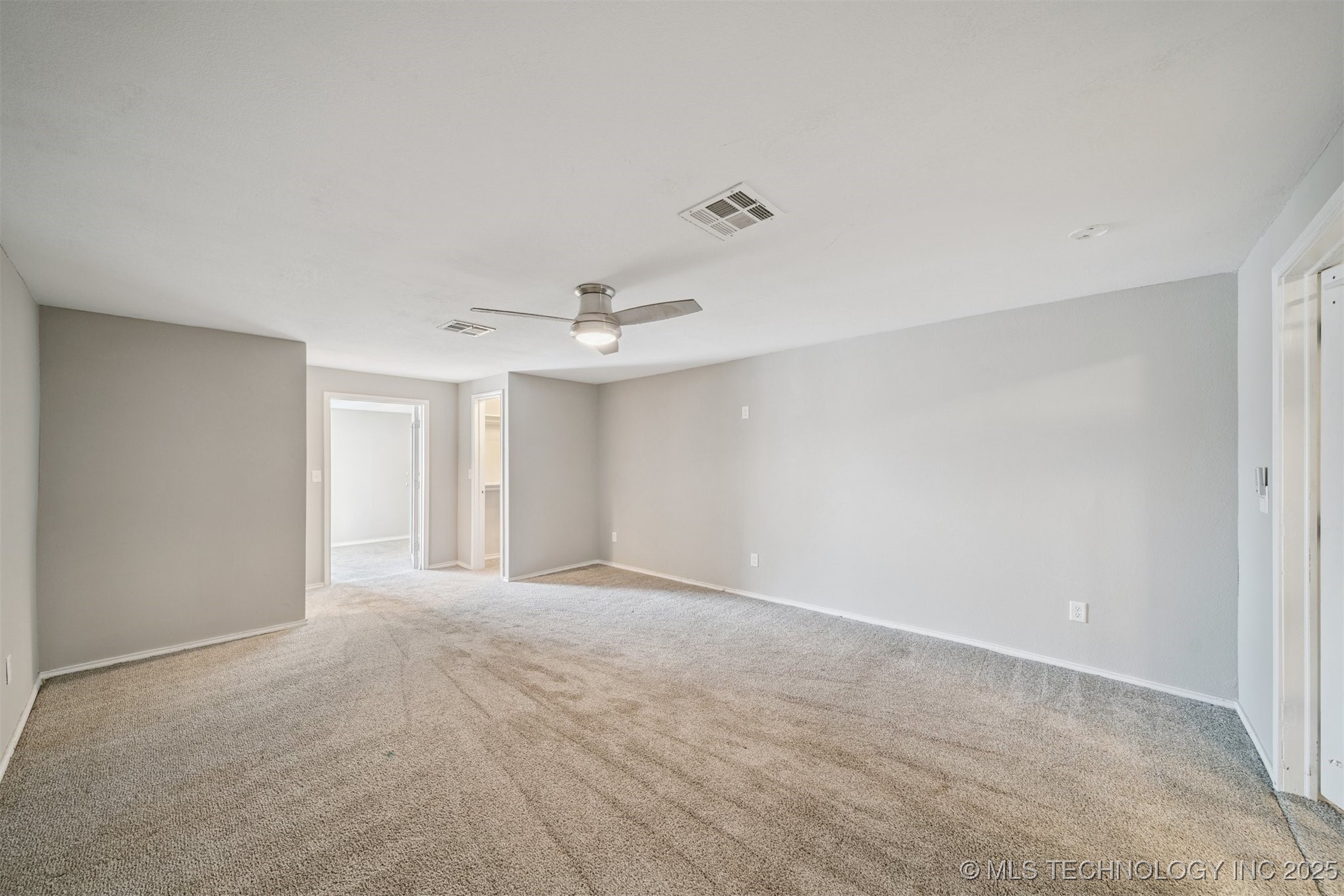 14507 S 49th West Avenue Property Photo 13