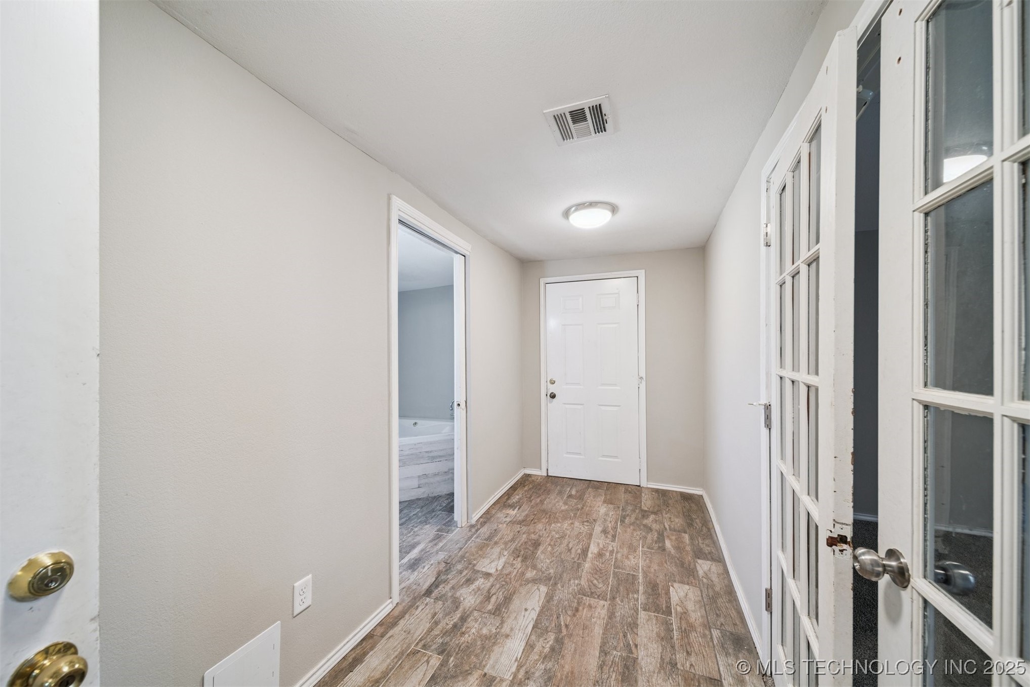 14507 S 49th West Avenue Property Photo 15