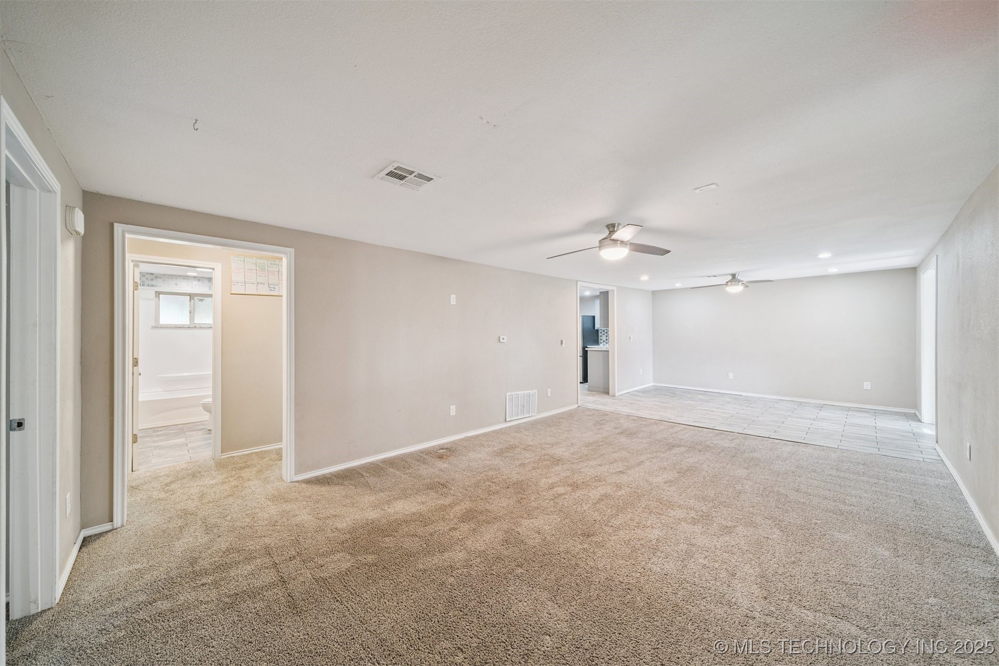 14507 S 49th West Avenue Property Photo 23