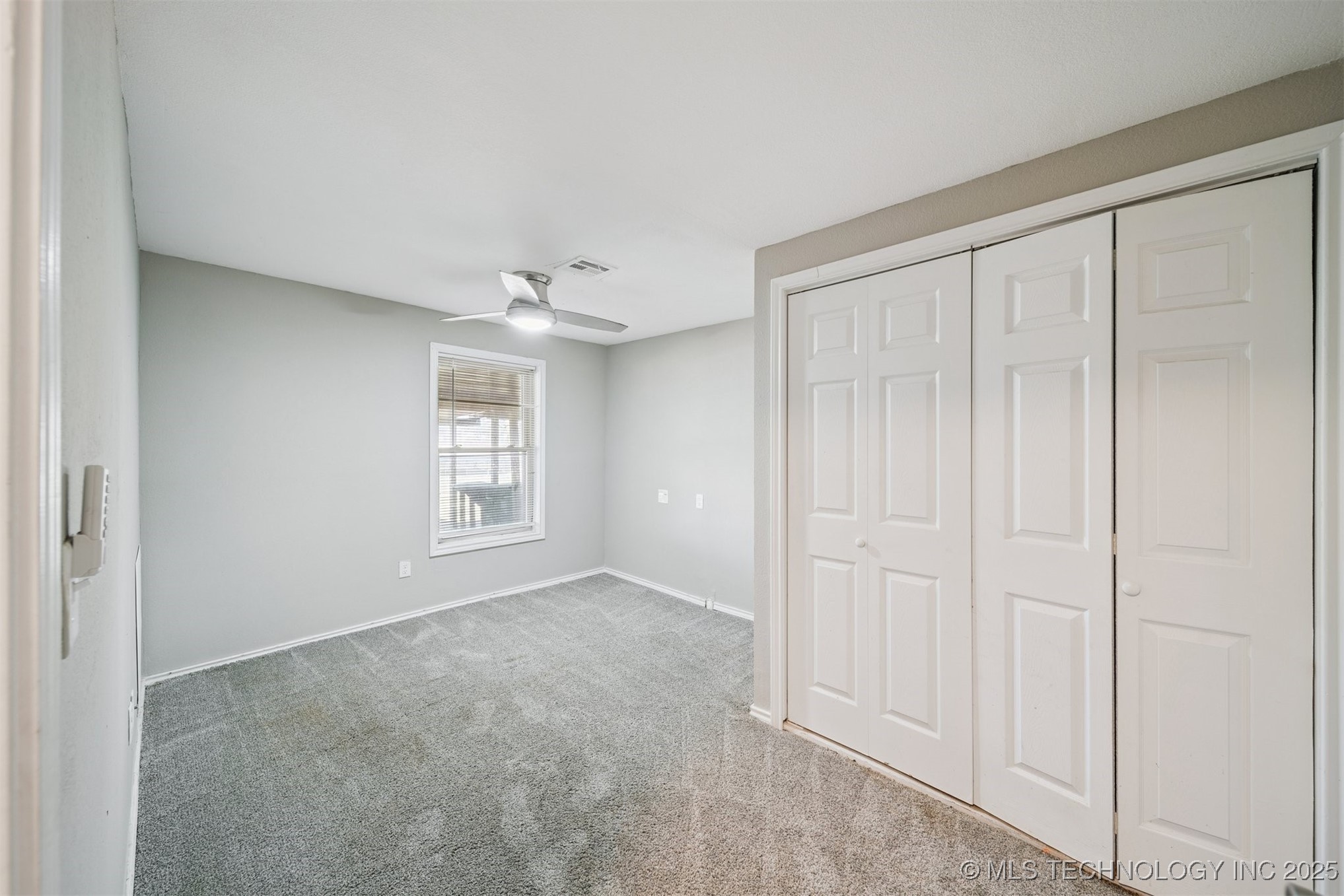 14507 S 49th West Avenue Property Photo 27