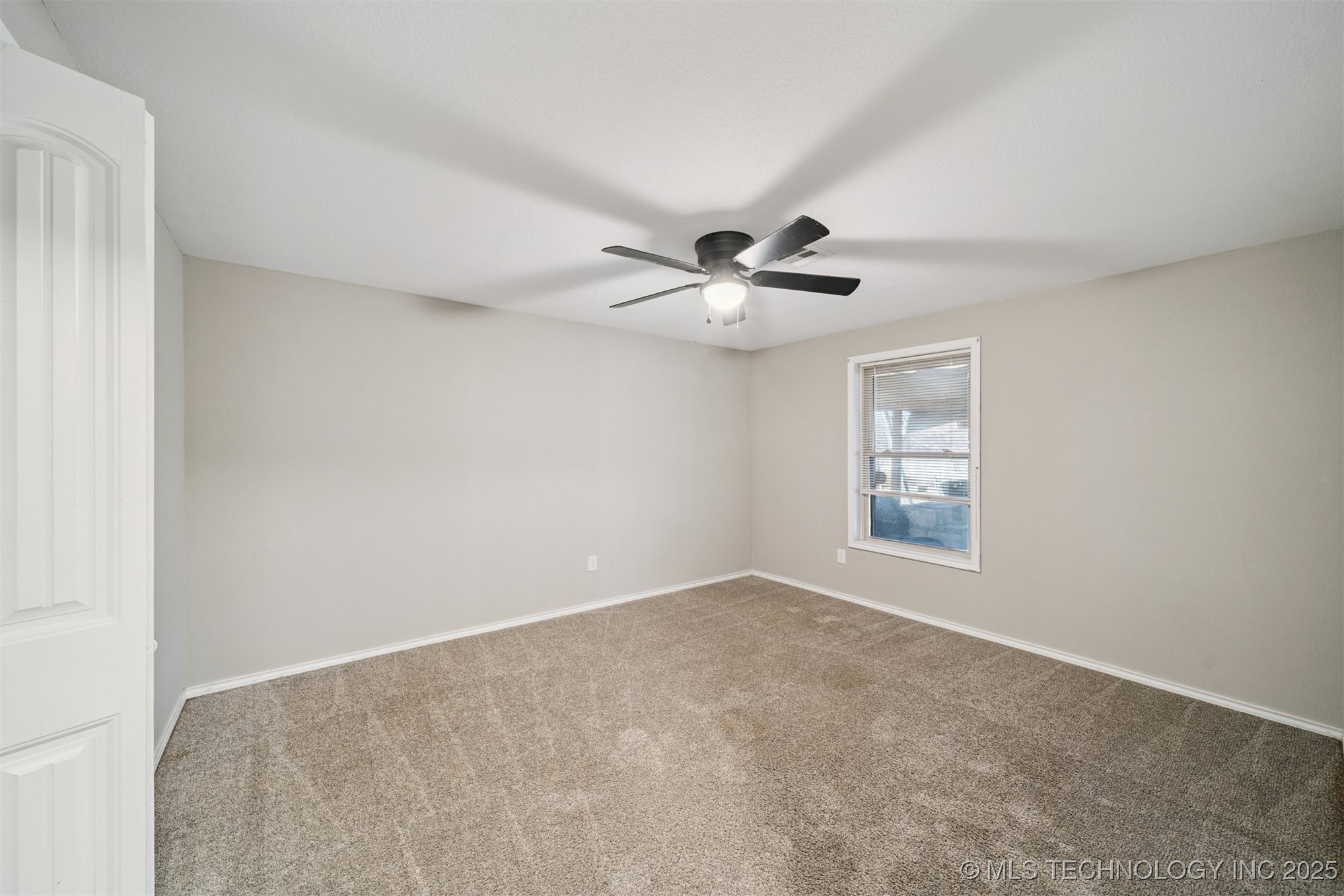 14507 S 49th West Avenue Property Photo 29