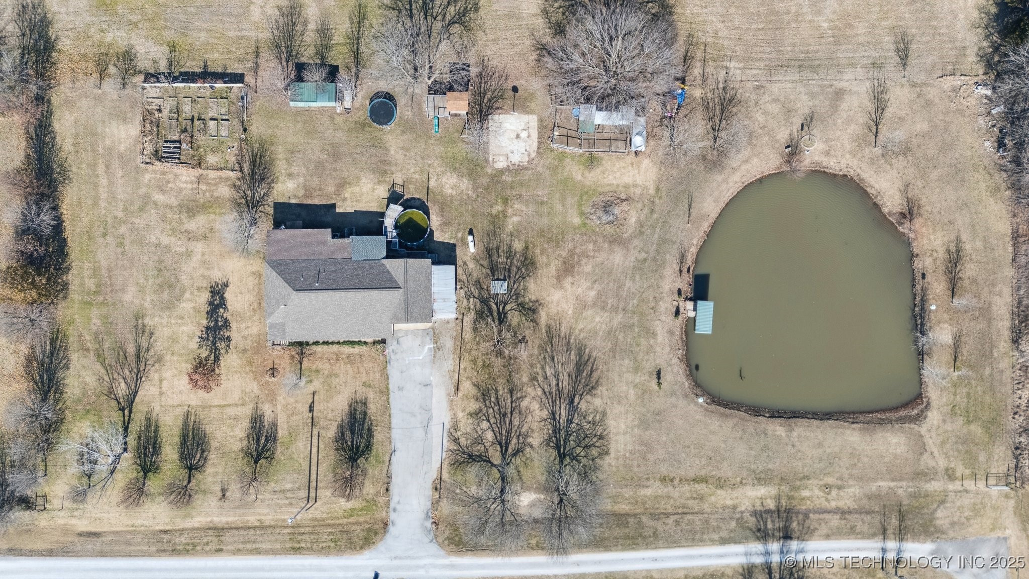 14507 S 49th West Avenue Property Photo 44