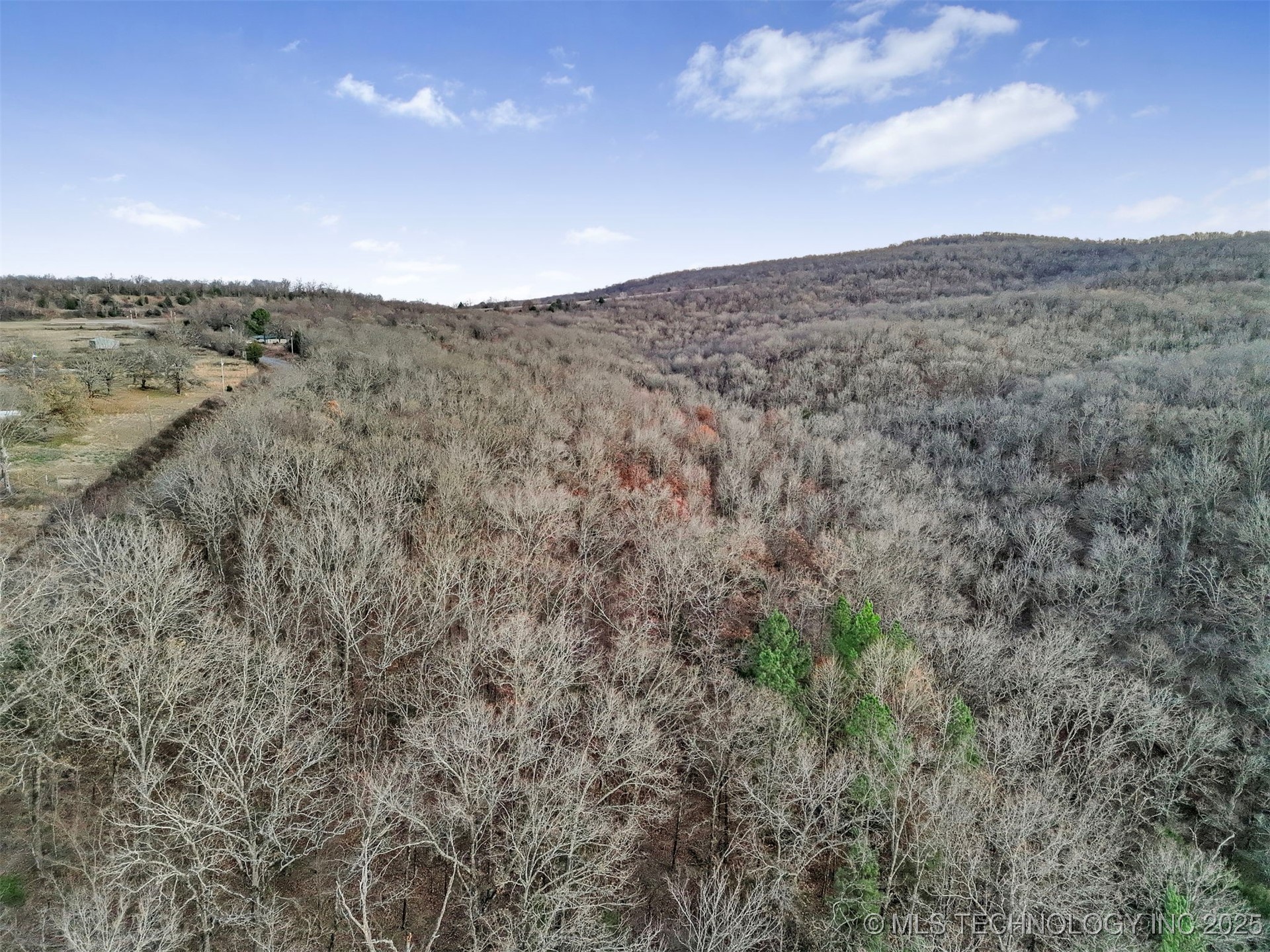 E 940 Road Property Photo 12