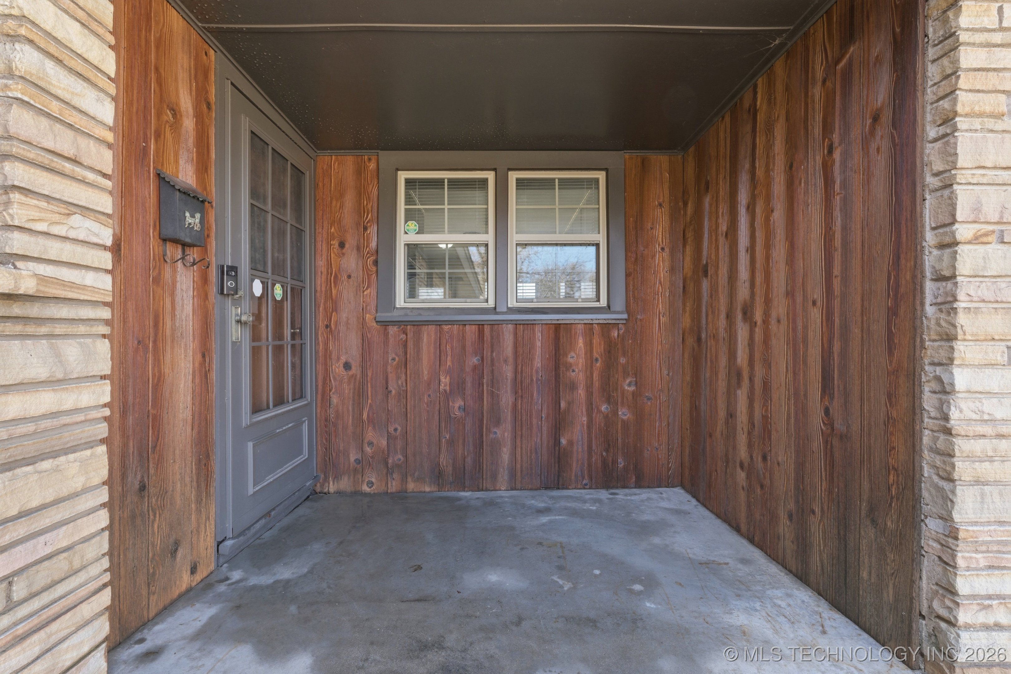 450 S 93rd East Avenue Property Photo 3