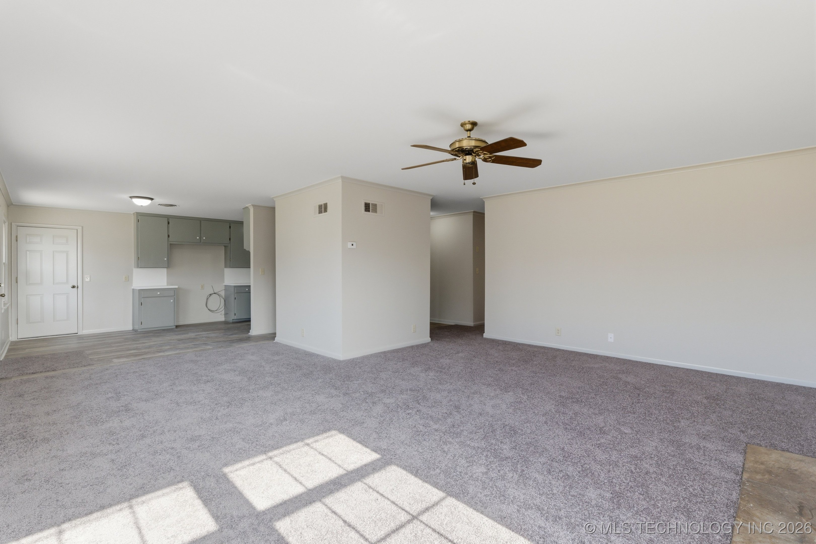 450 S 93rd East Avenue Property Photo 7