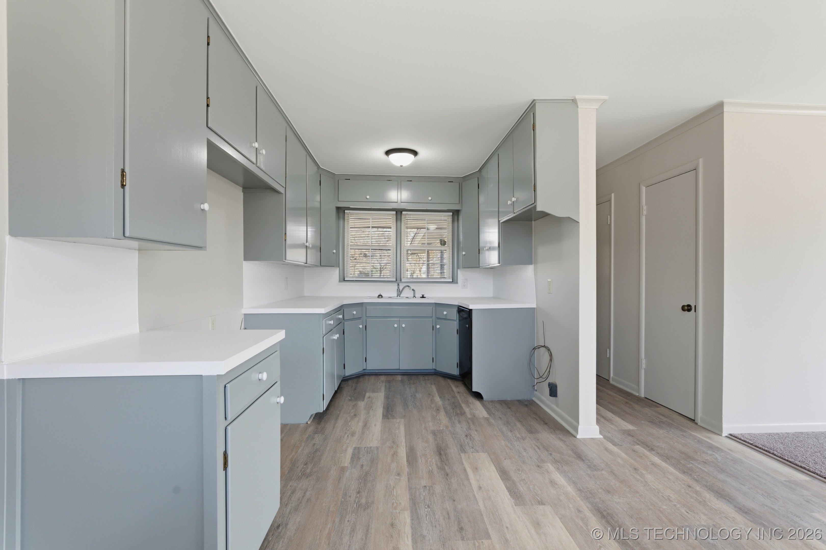 450 S 93rd East Avenue Property Photo 9