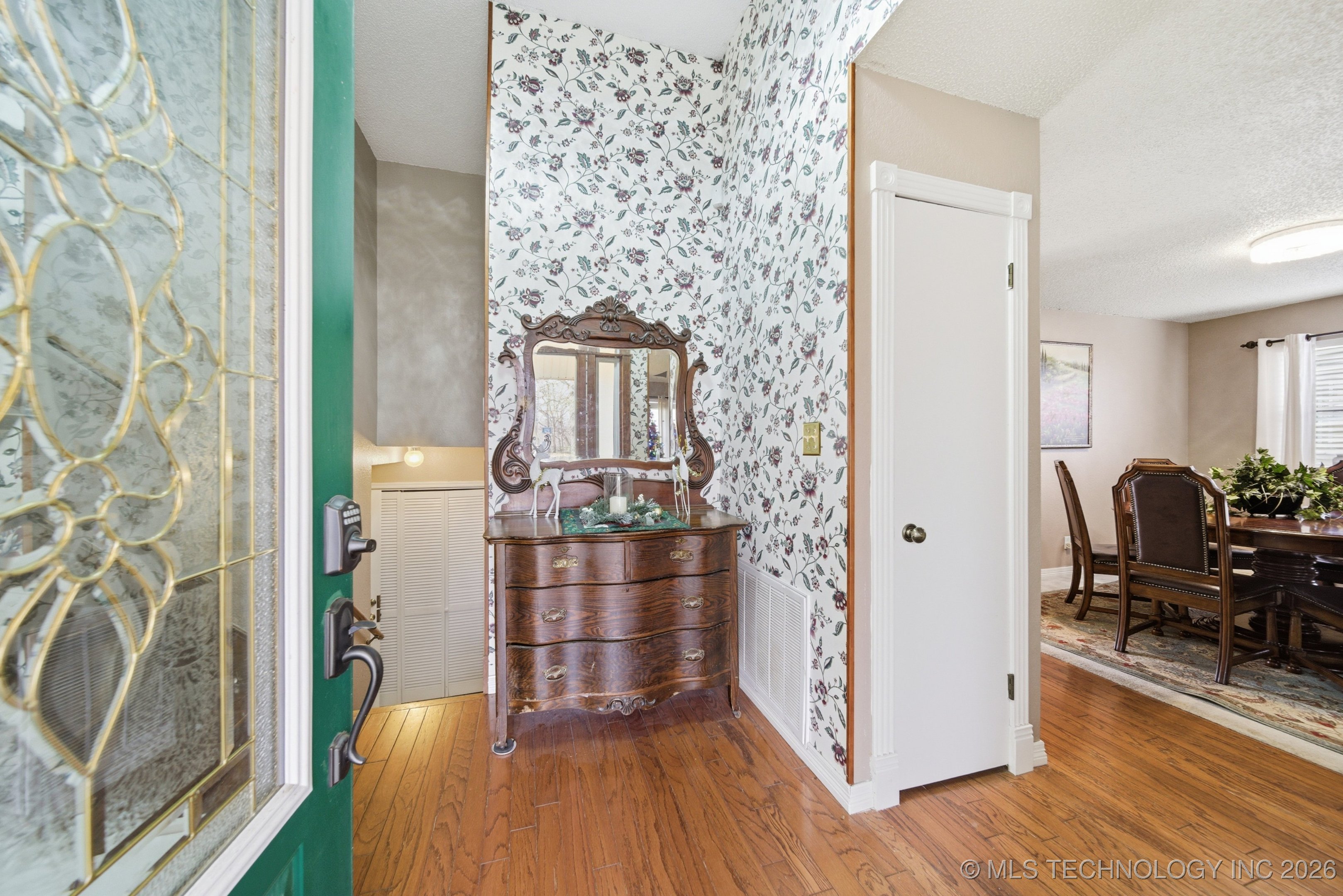 1007 N Faulkner Place Property Photo 7