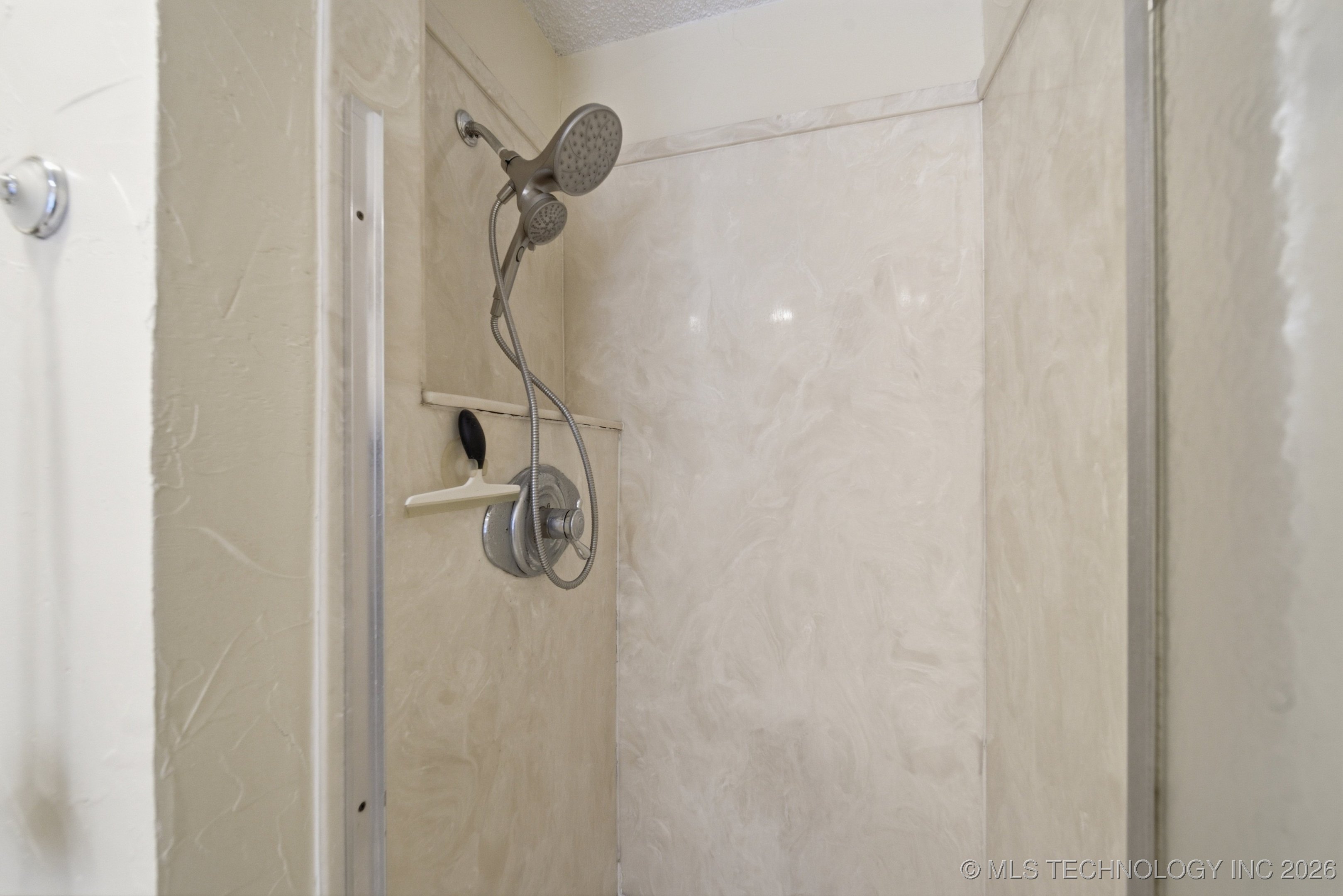 1007 N Faulkner Place Property Photo 23