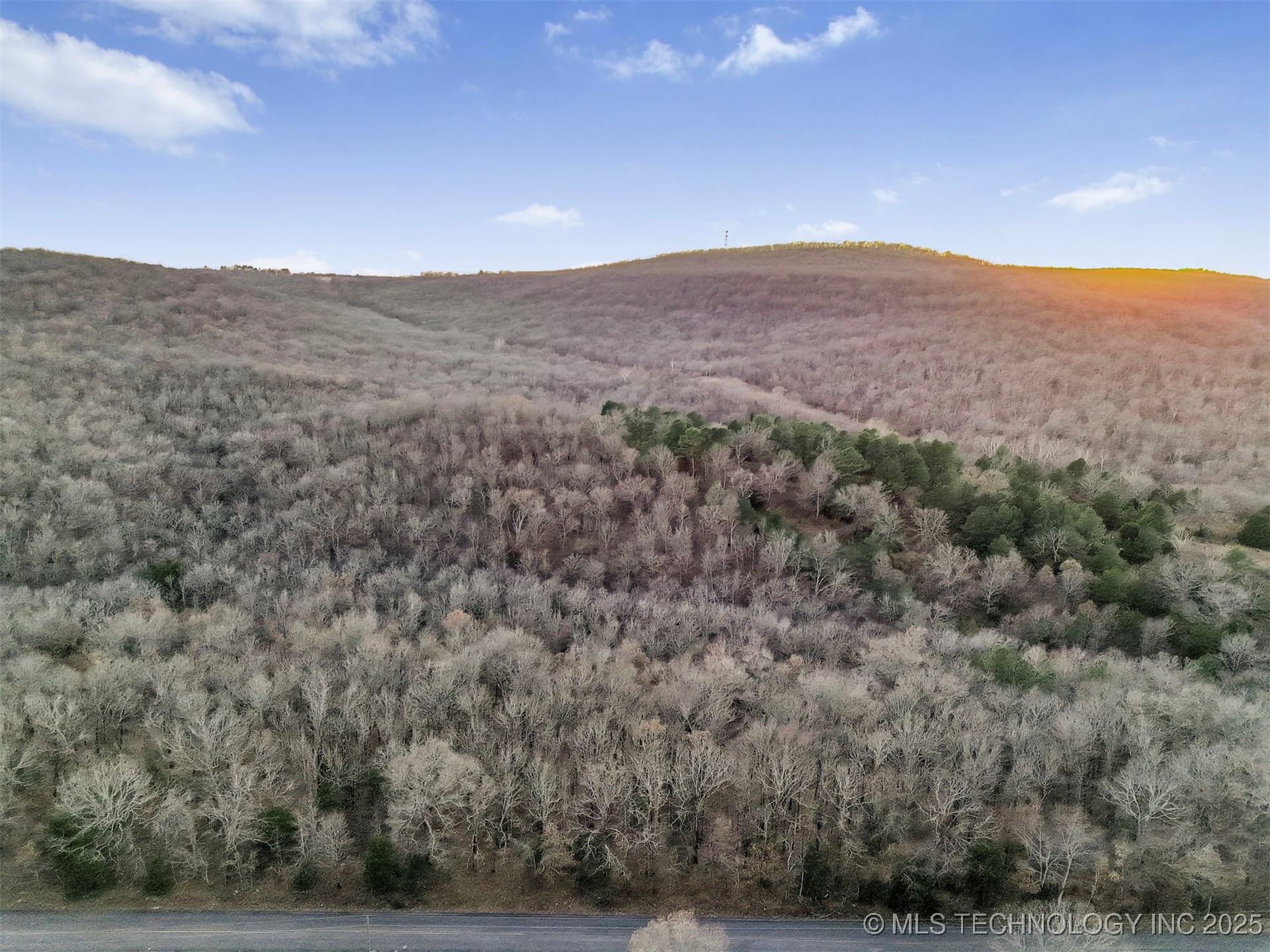 E 940 Road Property Photo 7