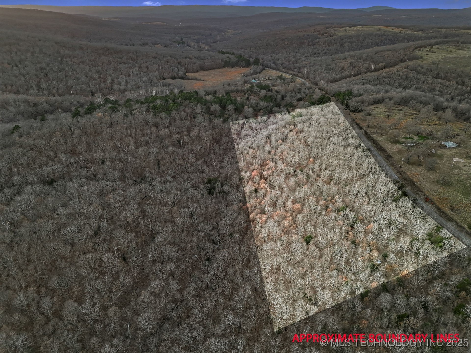 E 940 Road Property Photo 16