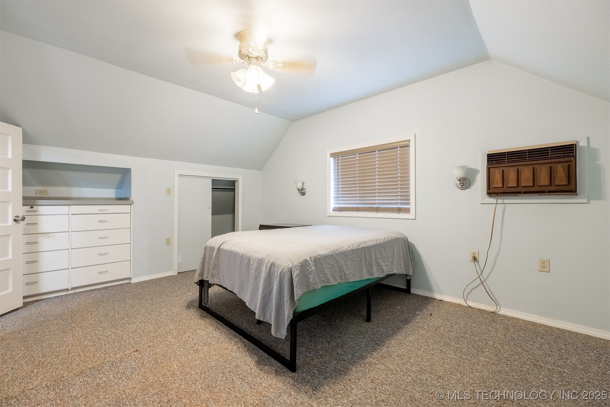 901 S Florida Avenue Property Photo 10