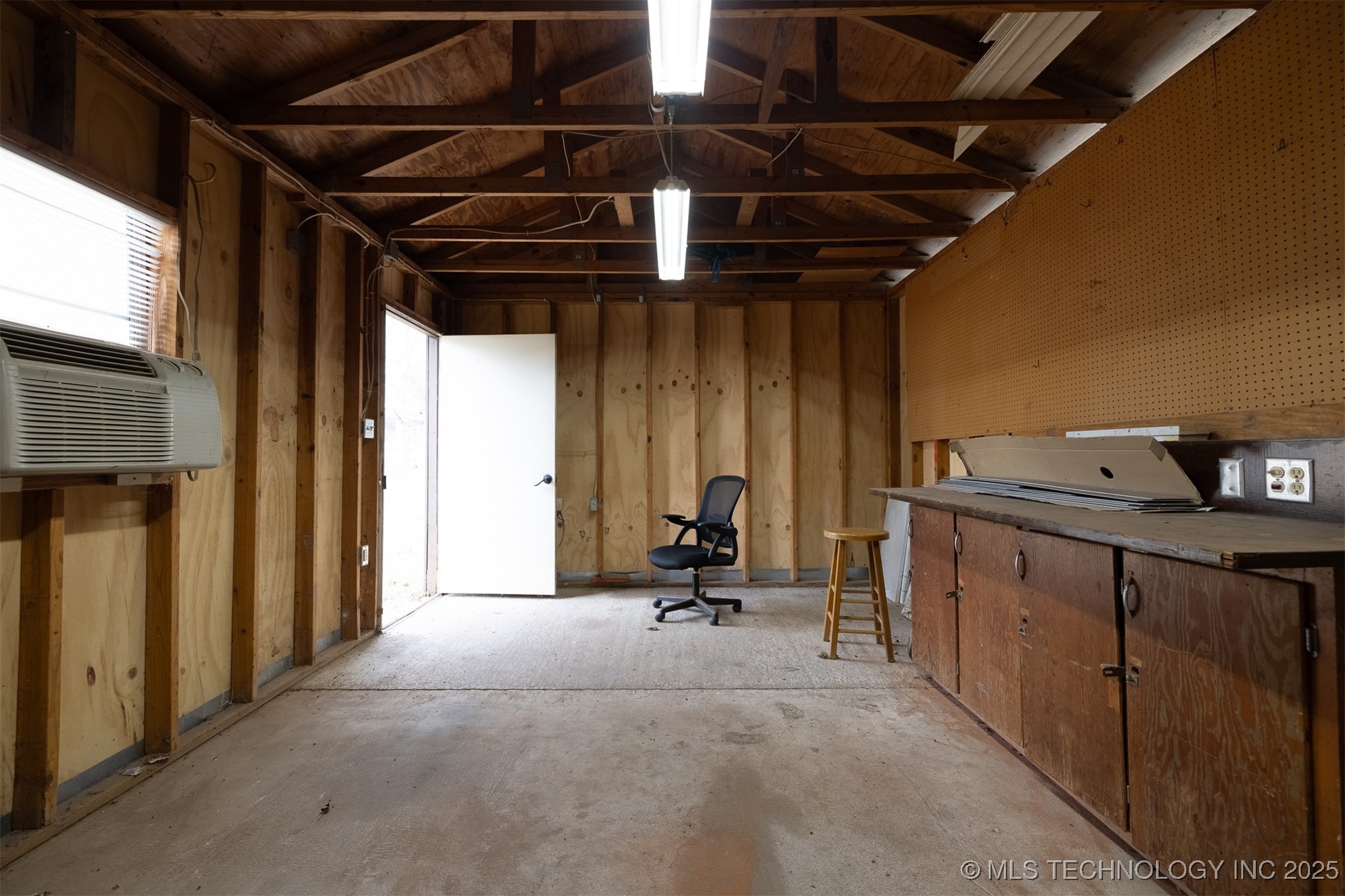 901 S Florida Avenue Property Photo 35