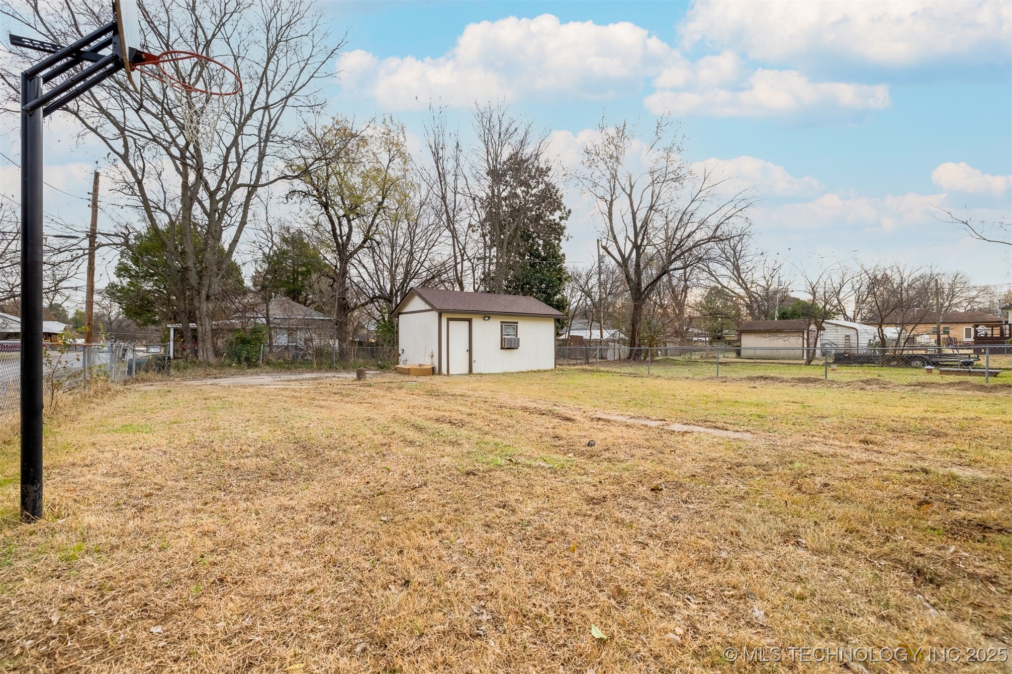 901 S Florida Avenue Property Photo 38