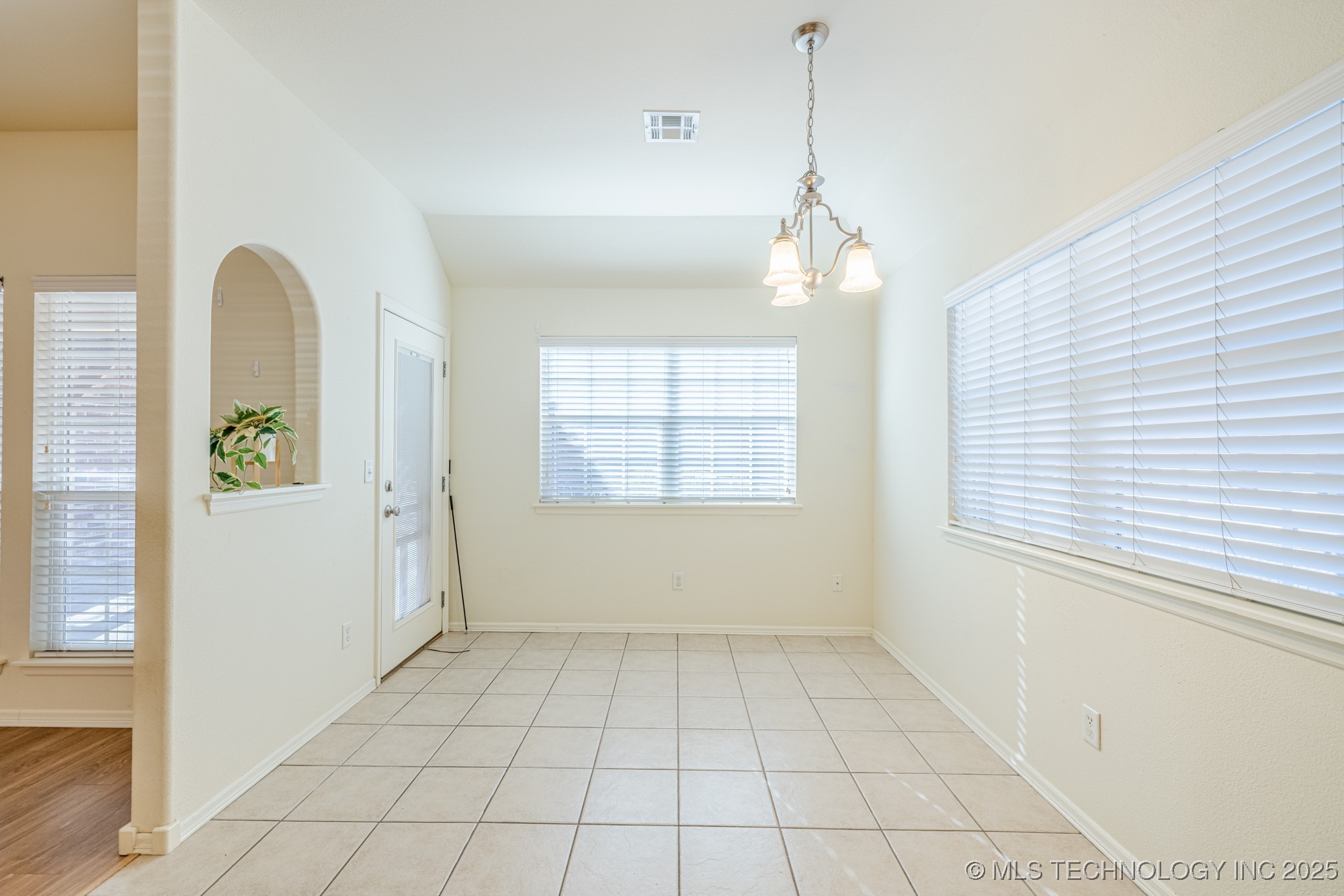 11400 E 102nd Street North Property Photo 29