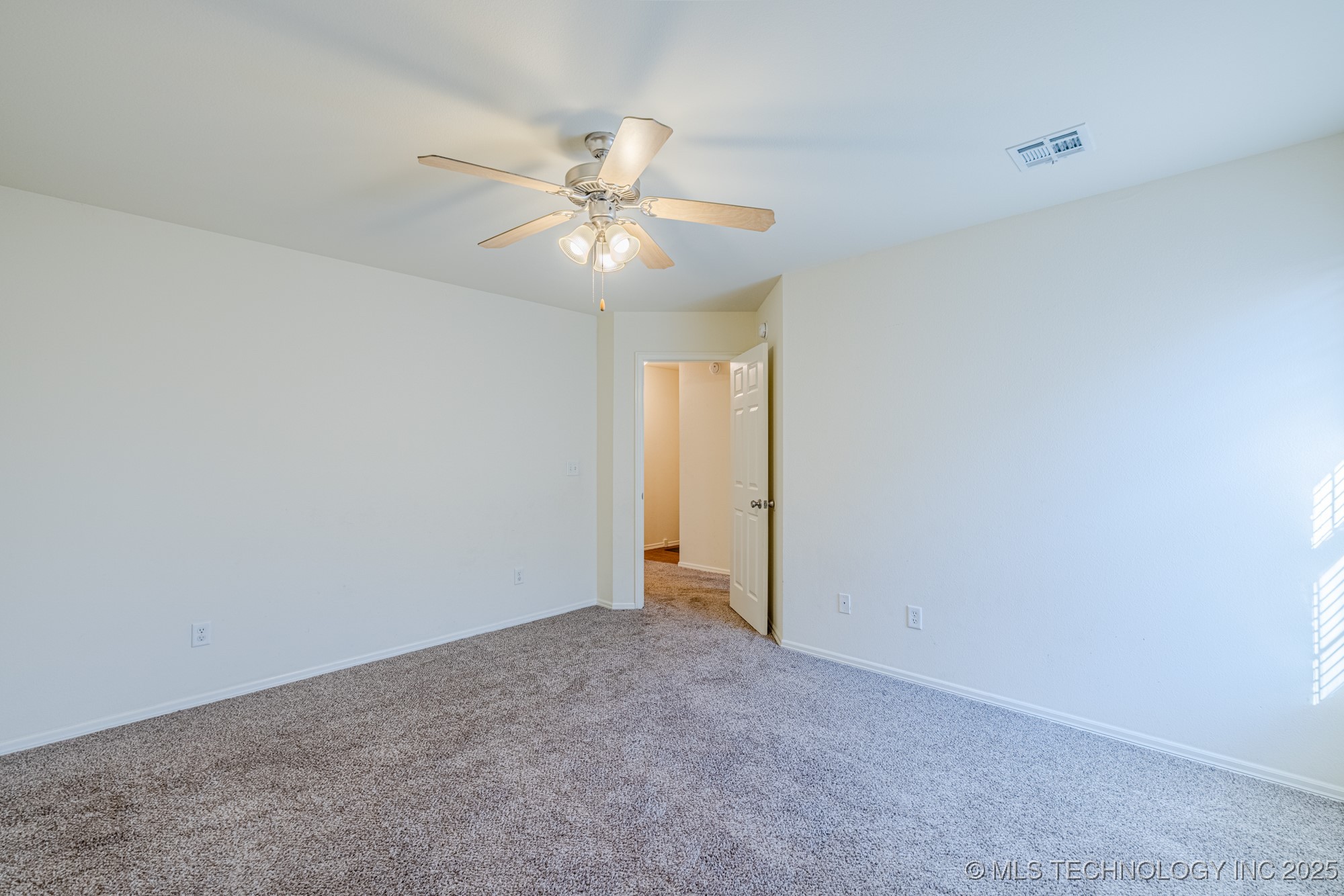 11400 E 102nd Street North Property Photo 44