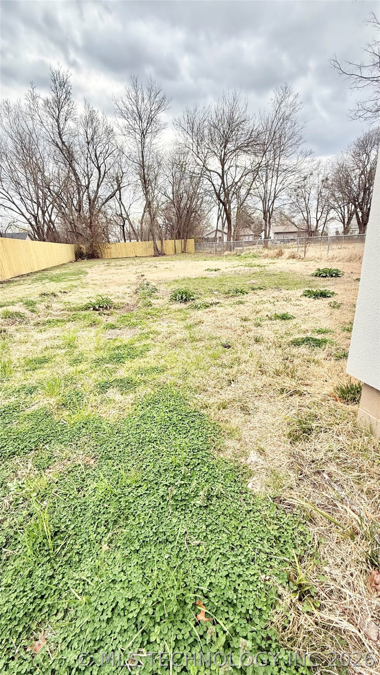 26 W Ash Place Property Photo 5