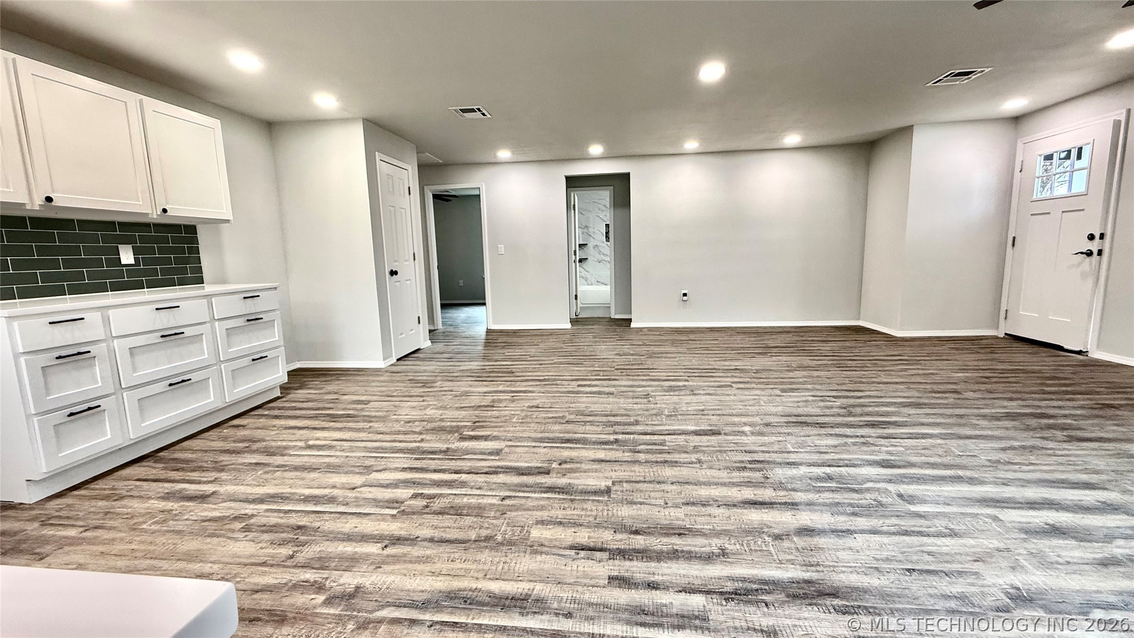 26 W Ash Place Property Photo 10