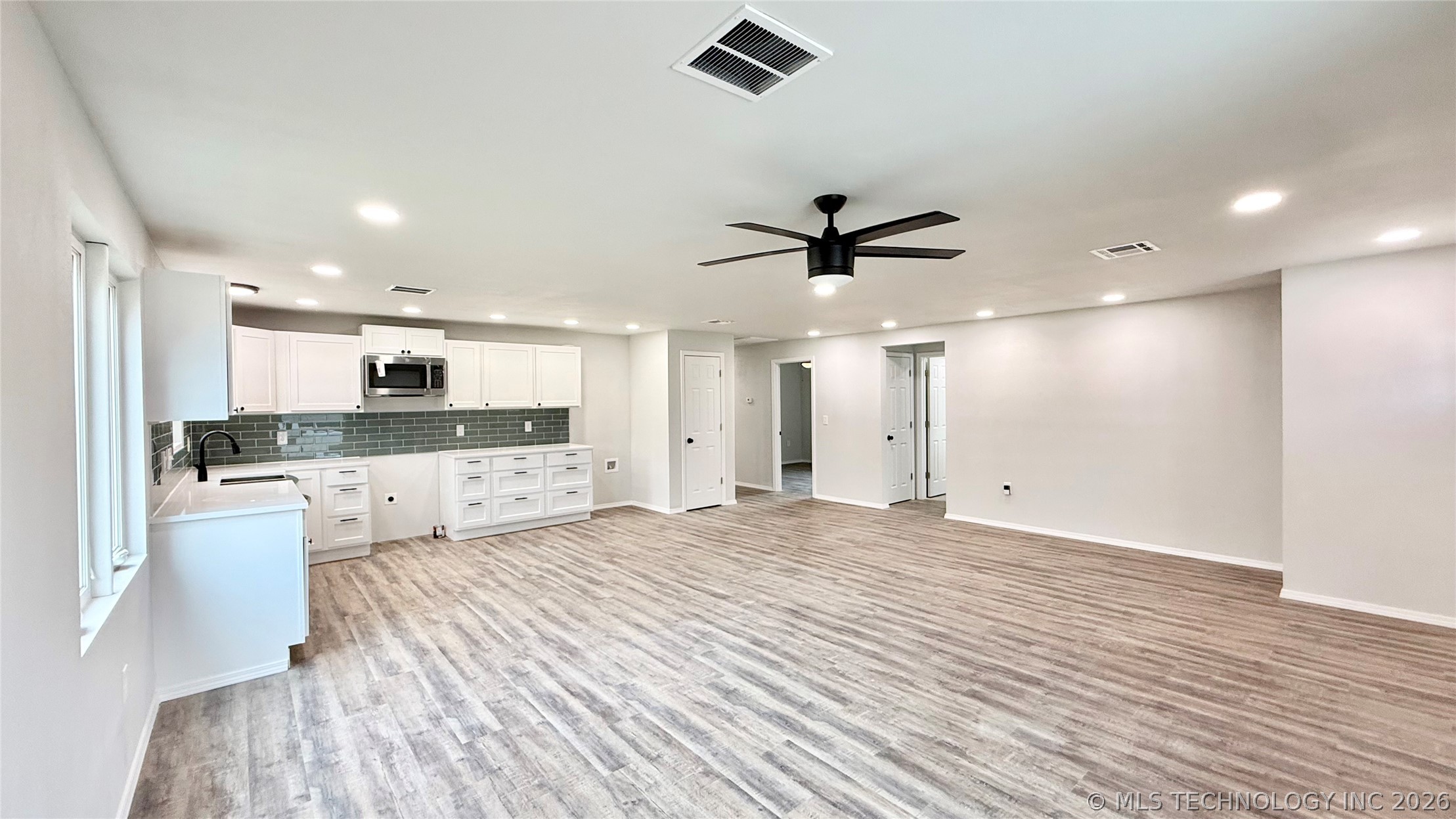 26 W Ash Place Property Photo 11