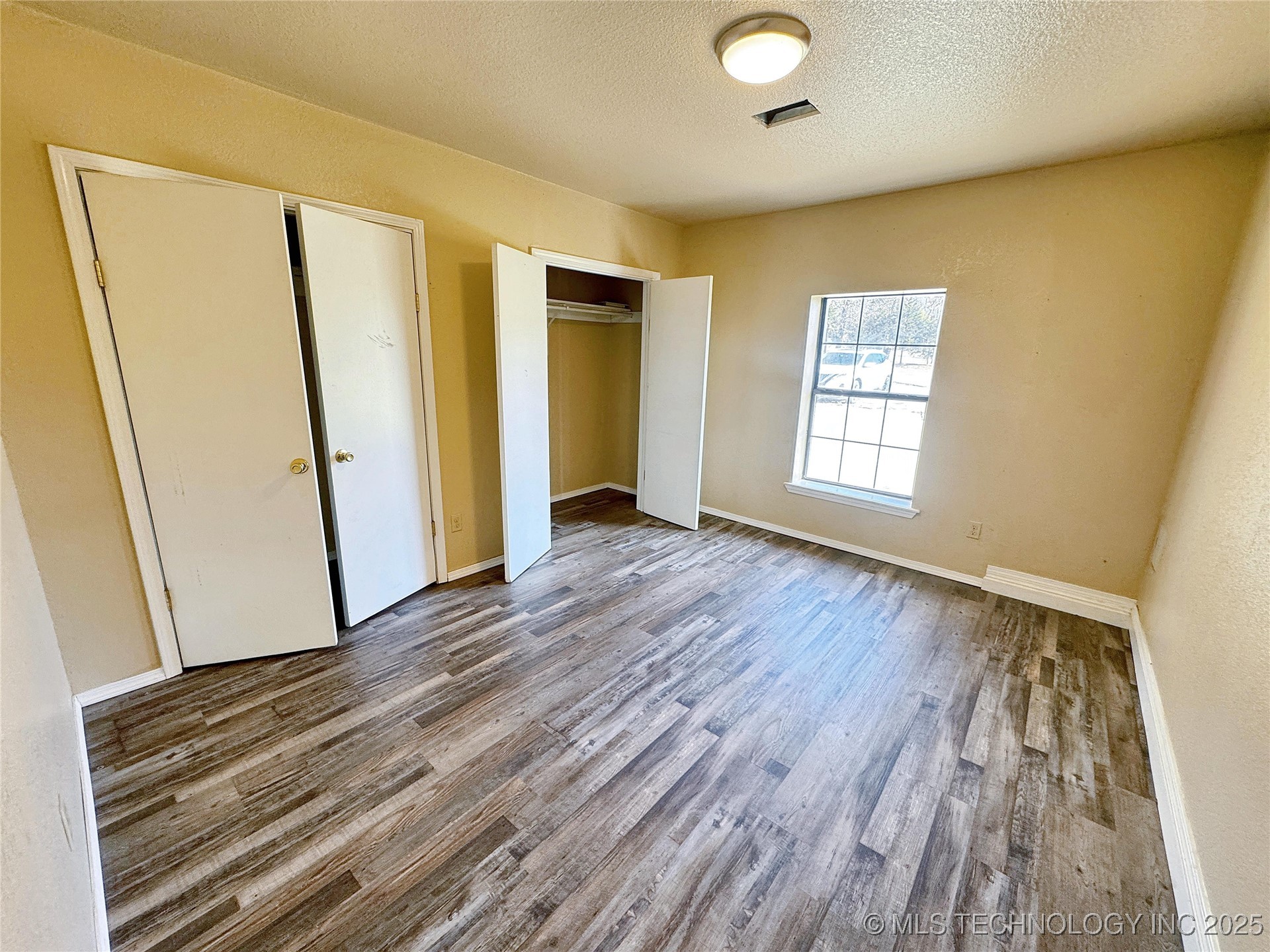 24536 E Woodland Road Property Photo 30