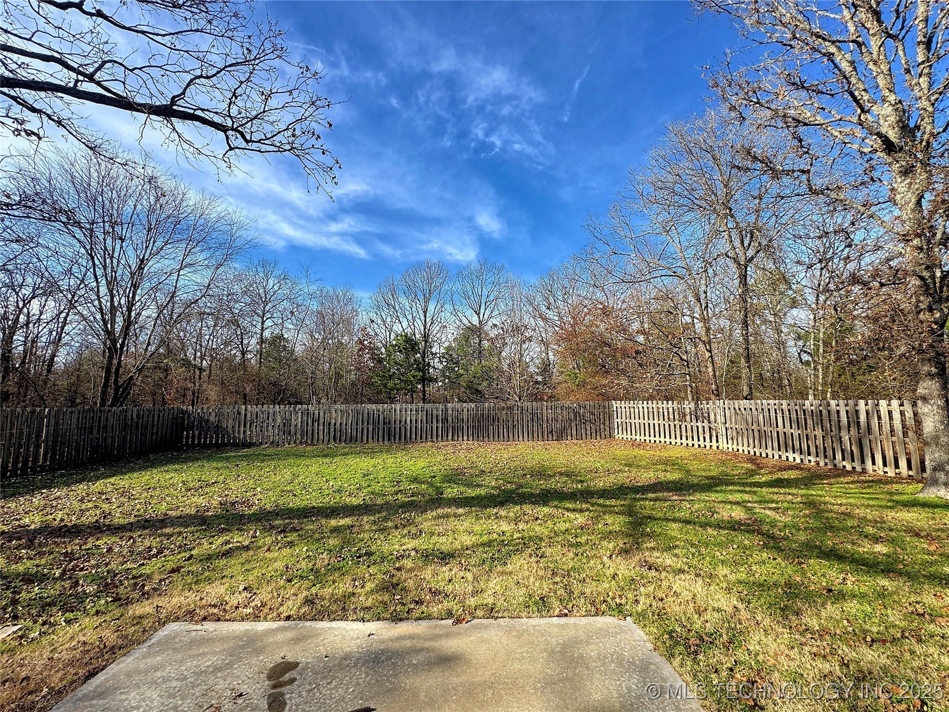 24536 E Woodland Road Property Photo 40