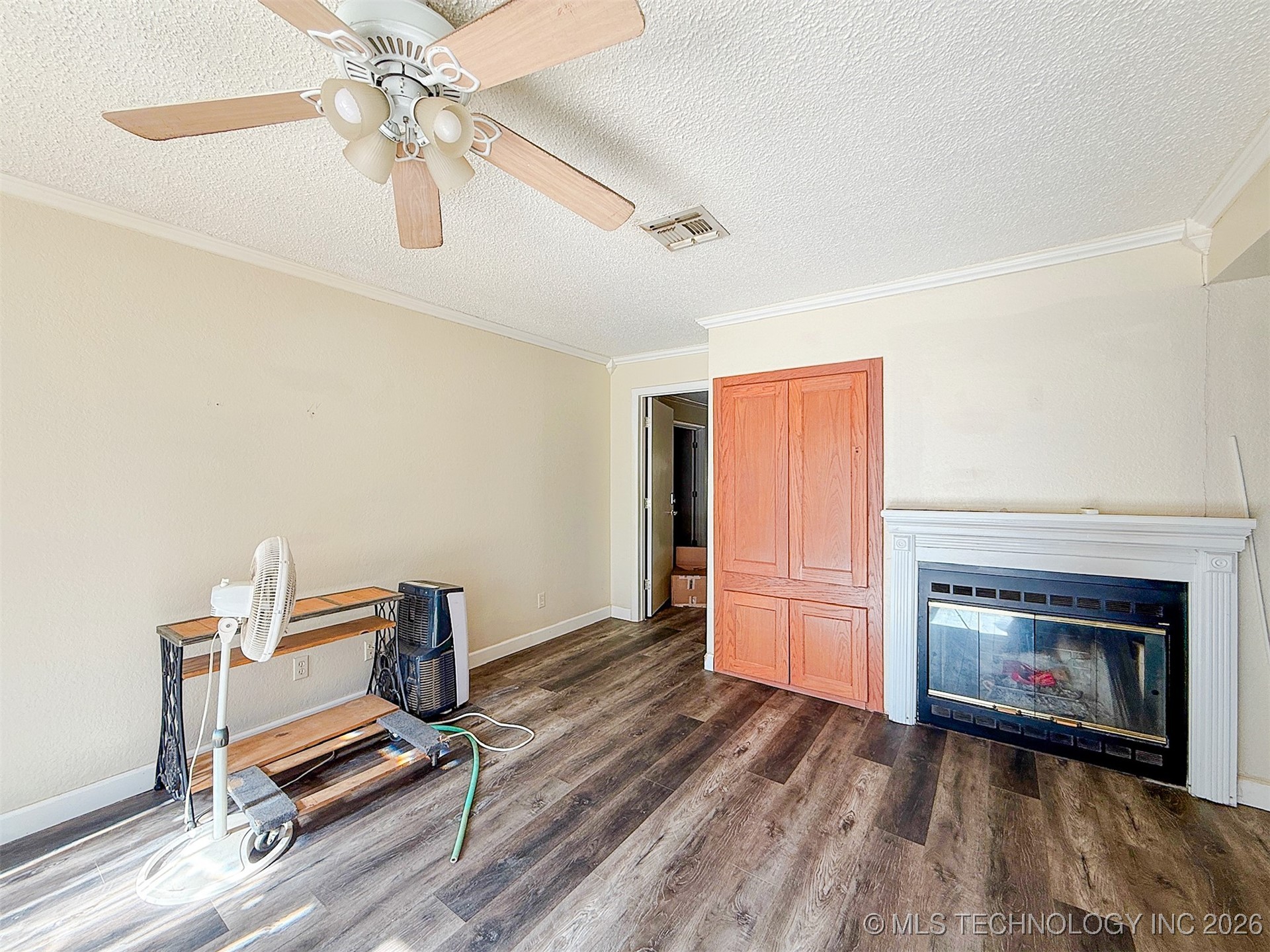 1231 W Easy Street Property Photo 23