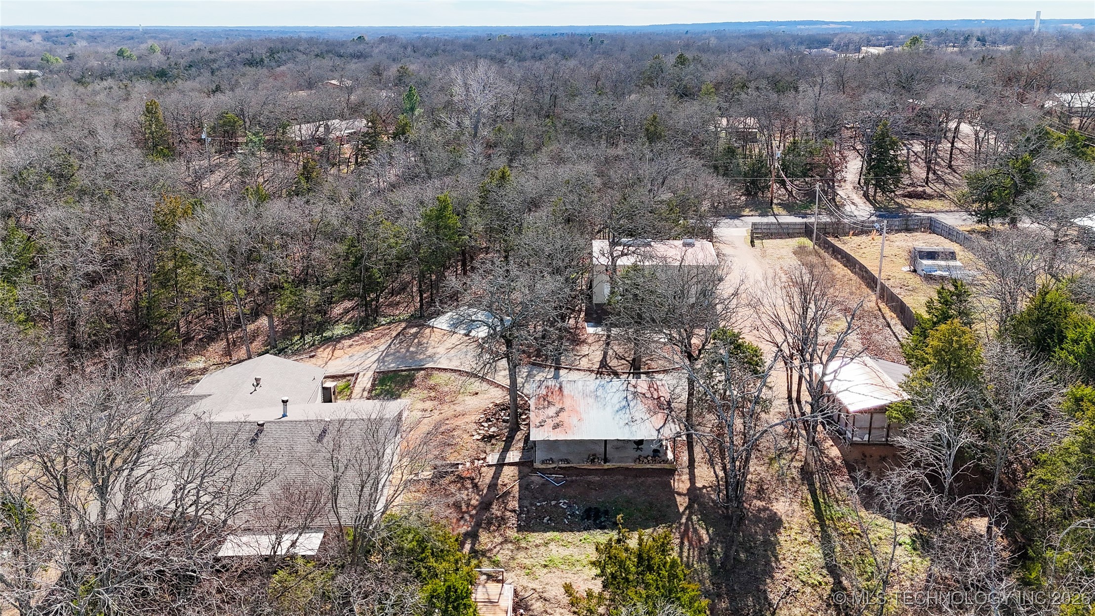 1231 W Easy Street Property Photo 34