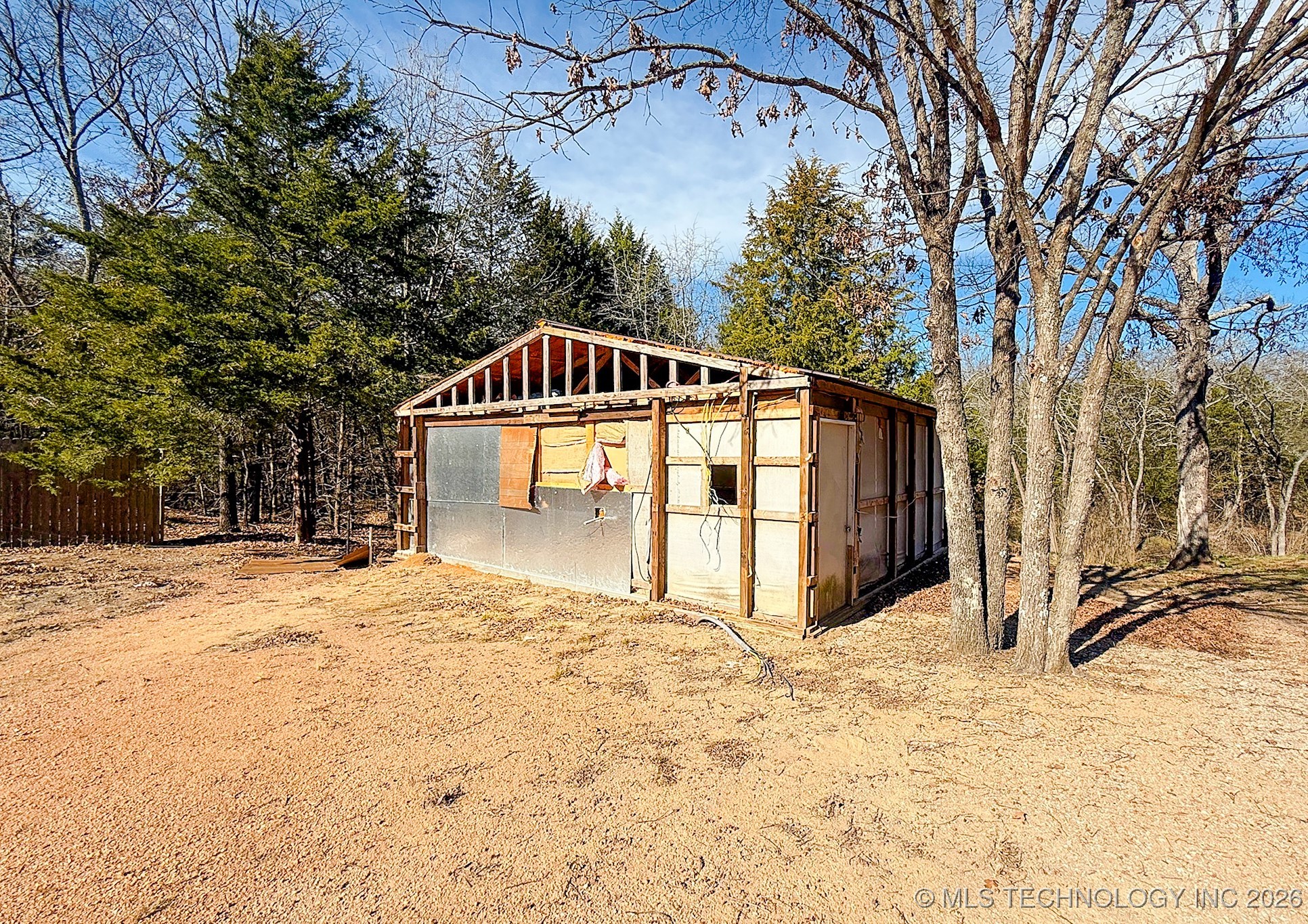 1231 W Easy Street Property Photo 38