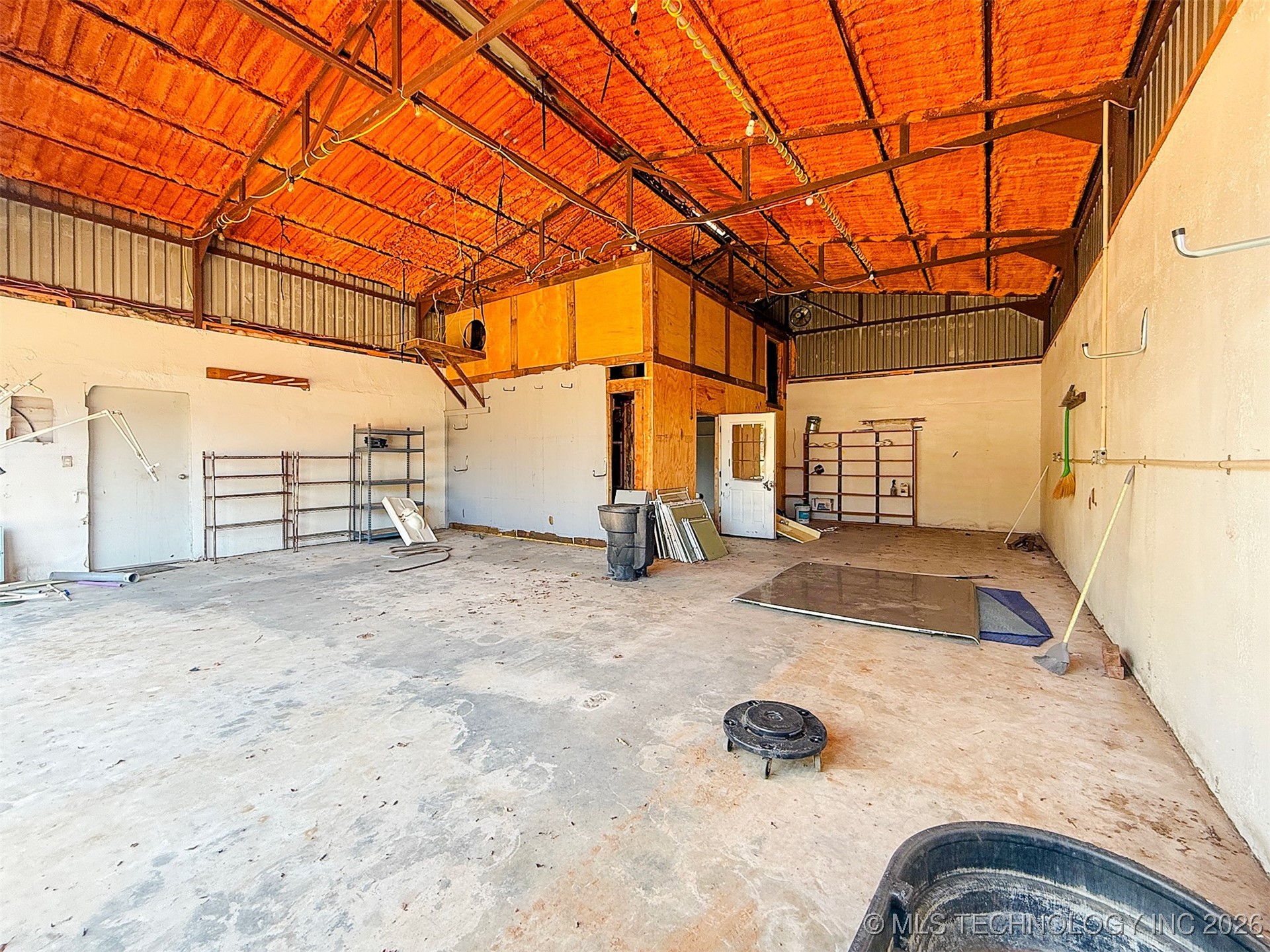 1231 W Easy Street Property Photo 44