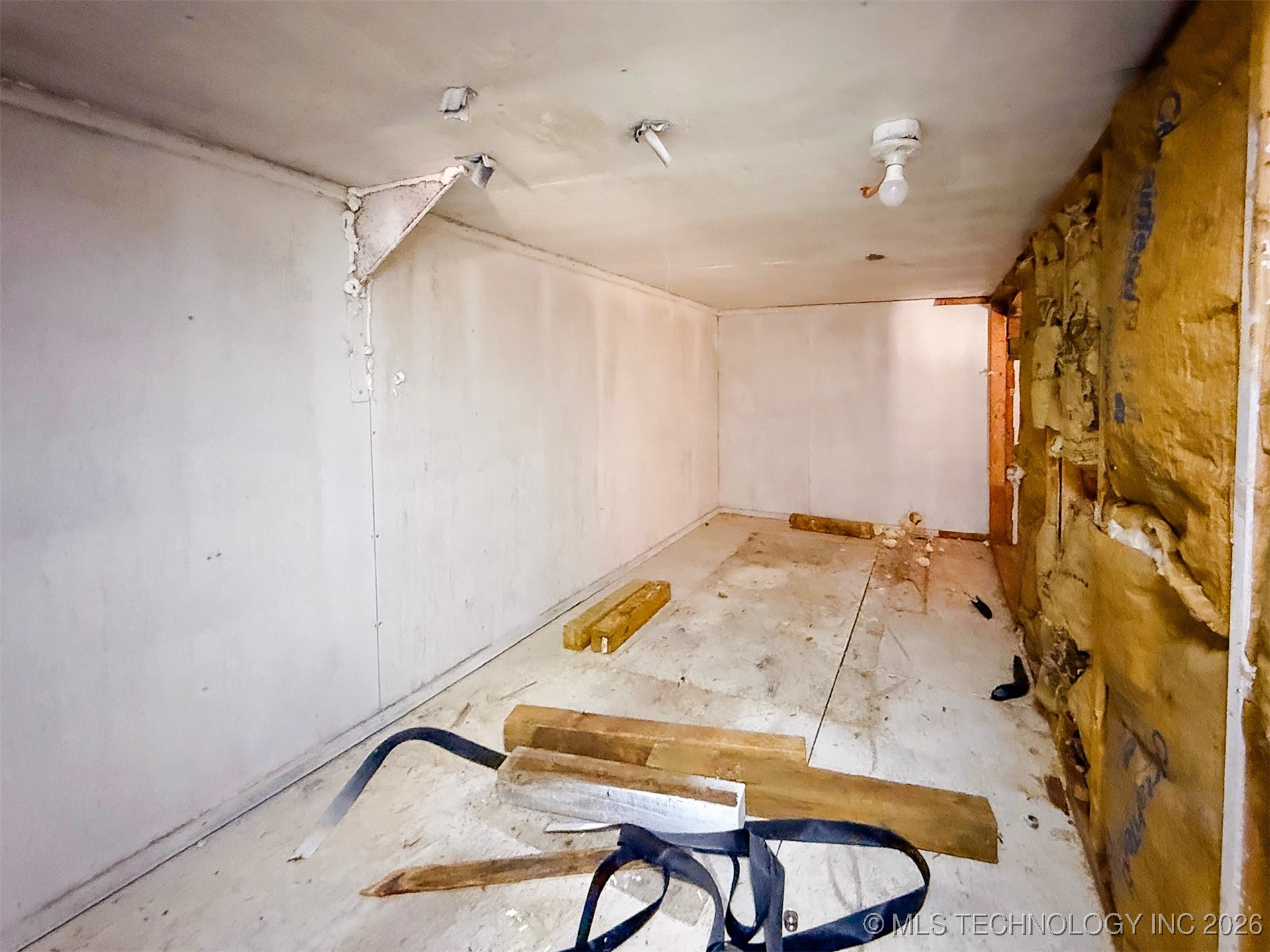 1231 W Easy Street Property Photo 49