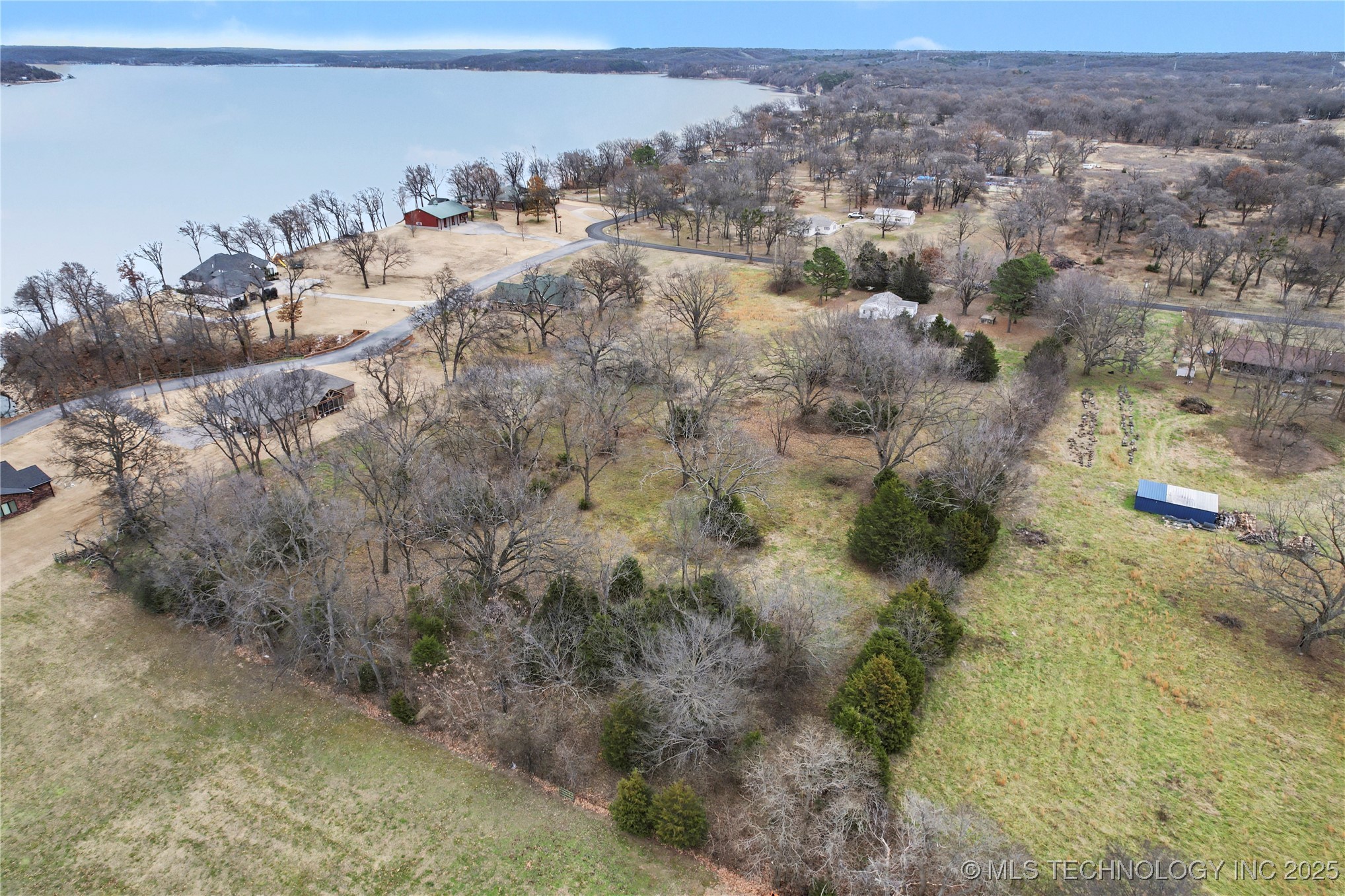 5540 S 440 Property Photo 5