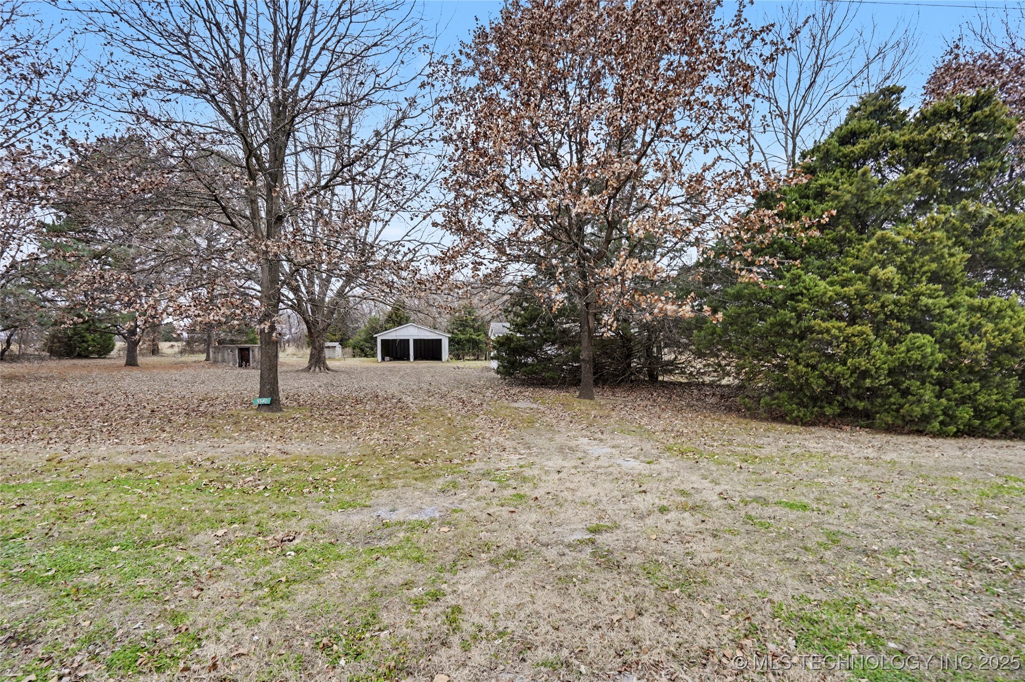 5540 S 440 Property Photo 7