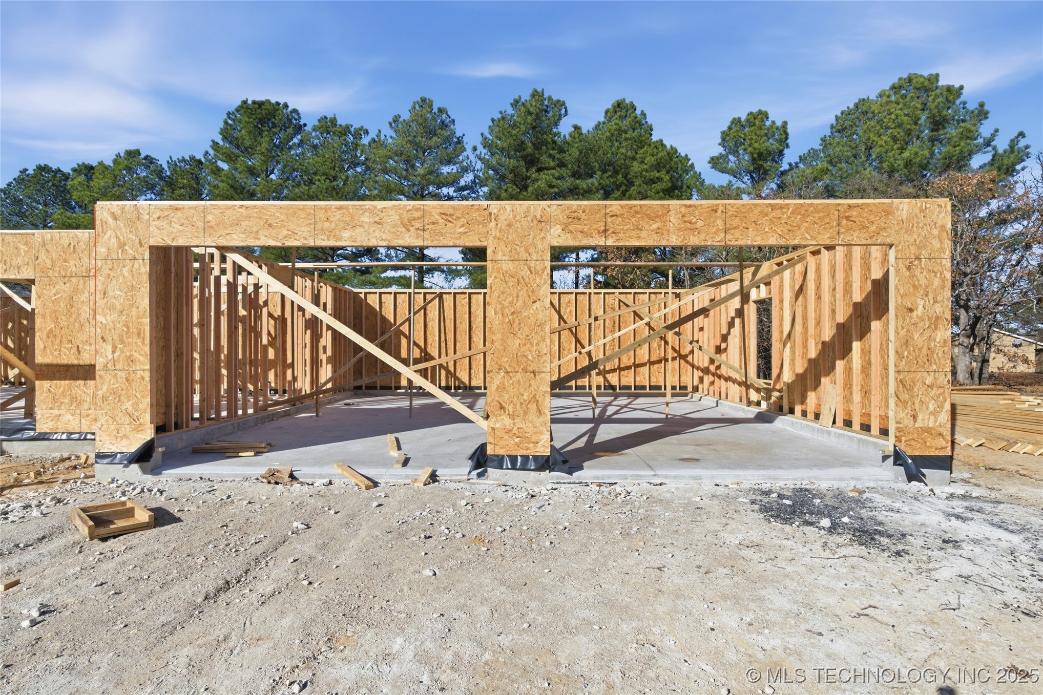 001 New Prue Road Property Photo 19