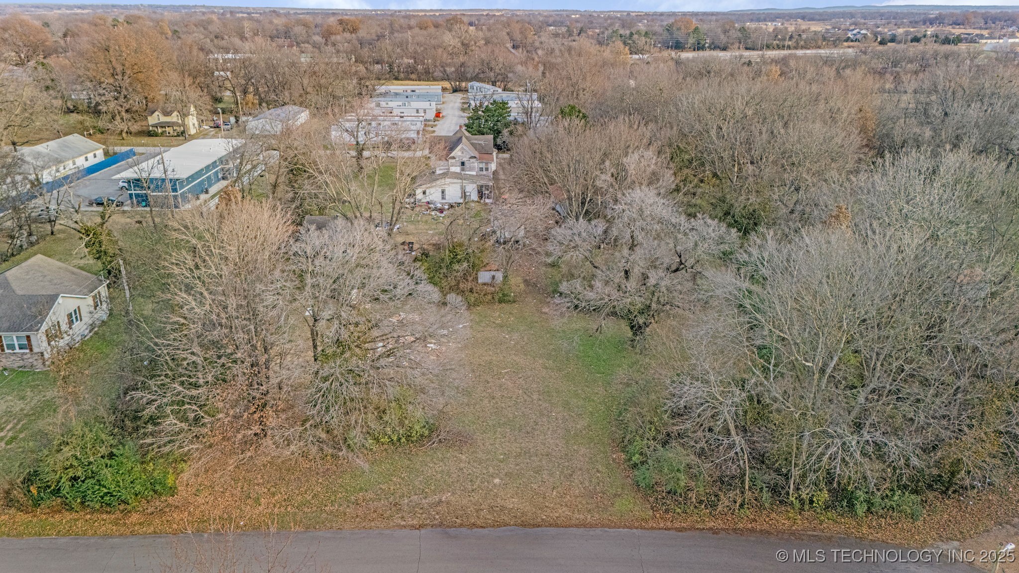 Vine Street Property Photo 10