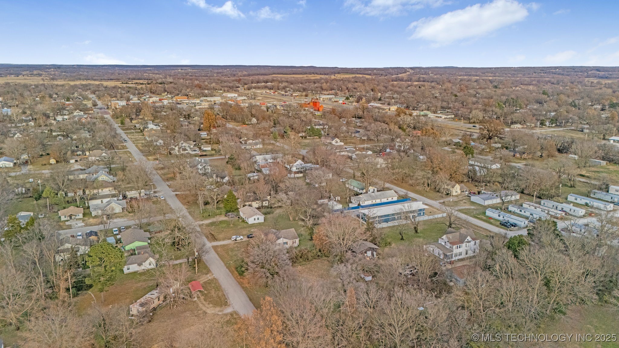 Vine Street Property Photo 11