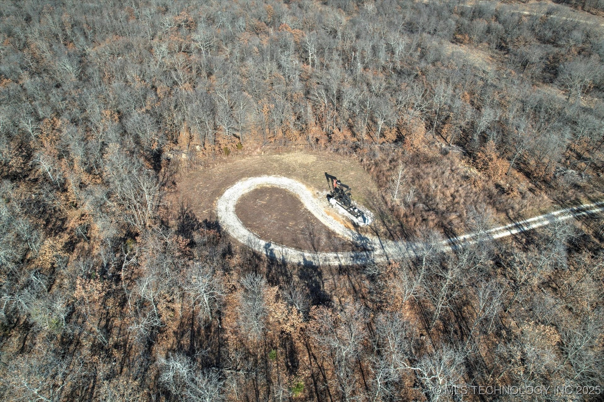 766 County Road 2150 Property Photo 7