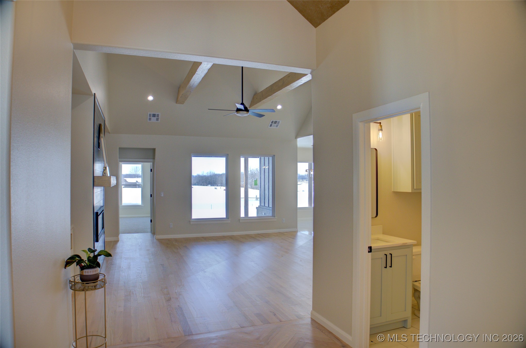 6804 S 337th East Avenue Property Photo 4