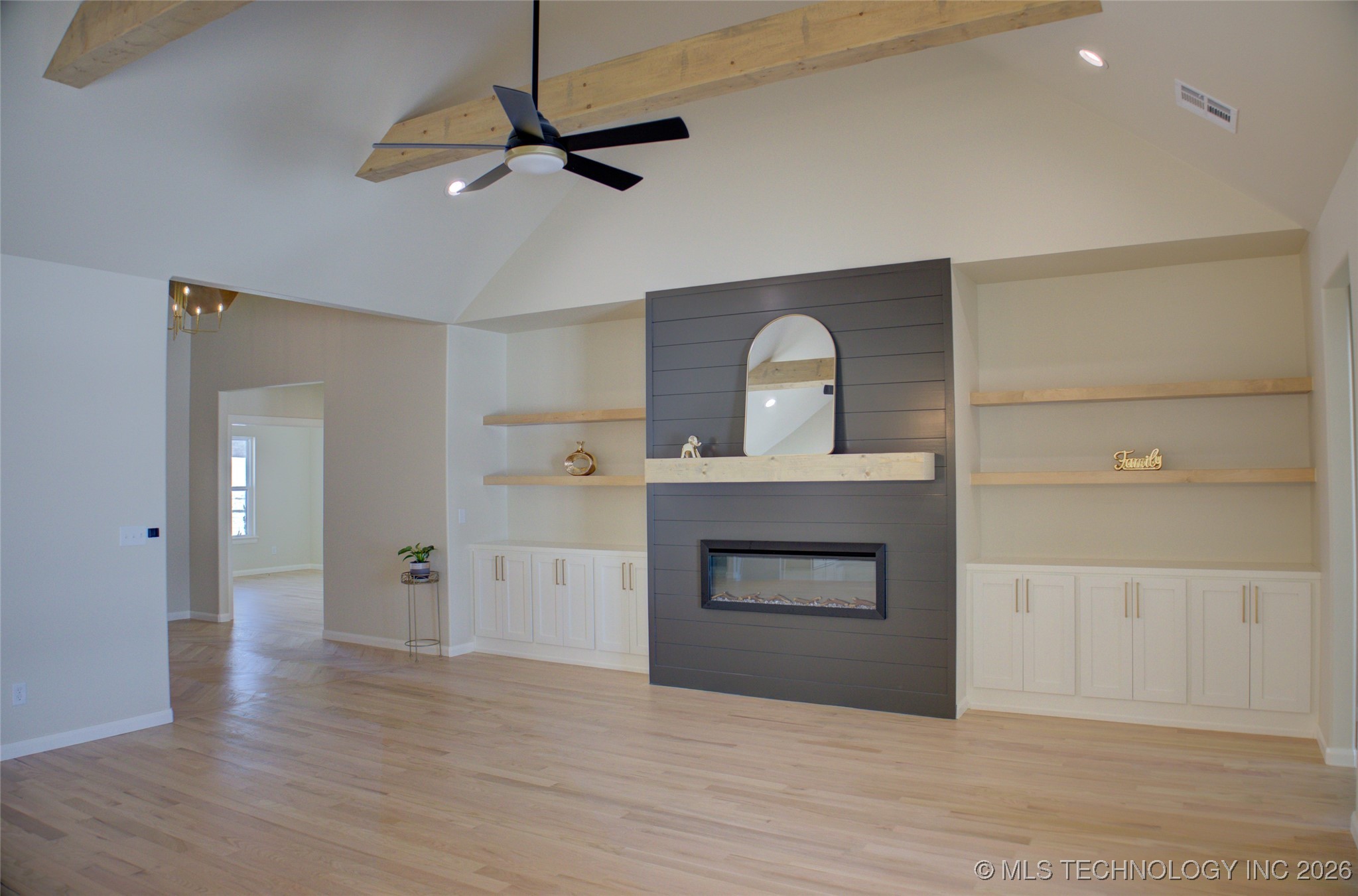 6804 S 337th East Avenue Property Photo 9